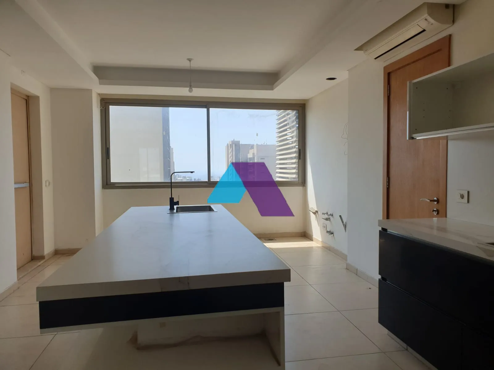 Apartment for Sale in Clemenceau