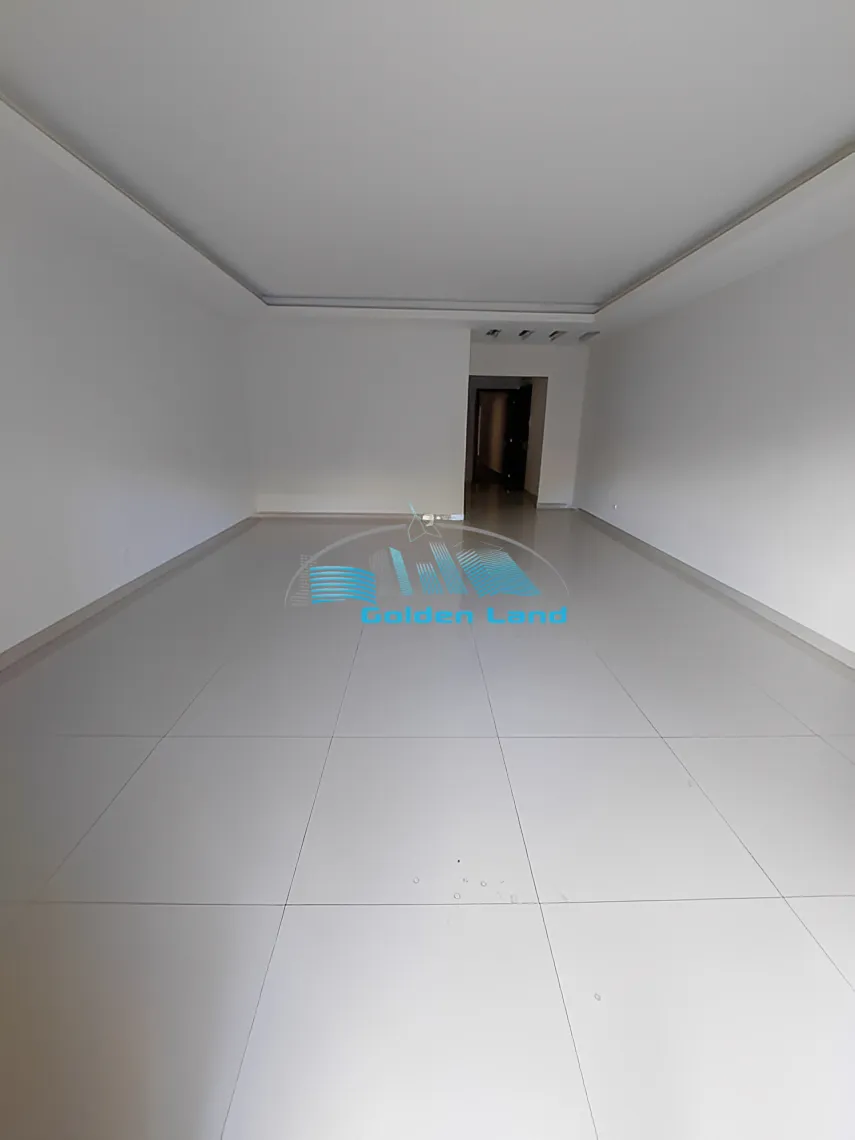Apartment for Sale in Mazraat Yachoua, Lebanon - 3 bed, 3 bath