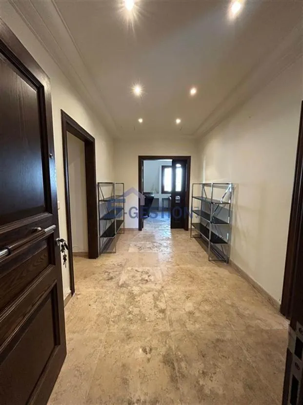 Office for rent in Dbayeh