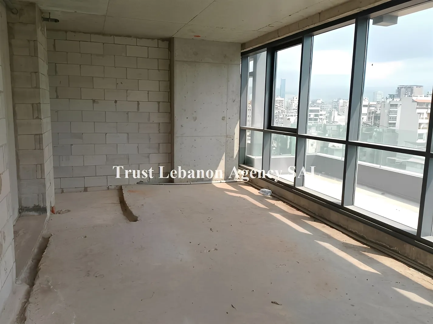 Commercial Property For Rent in Hamra,