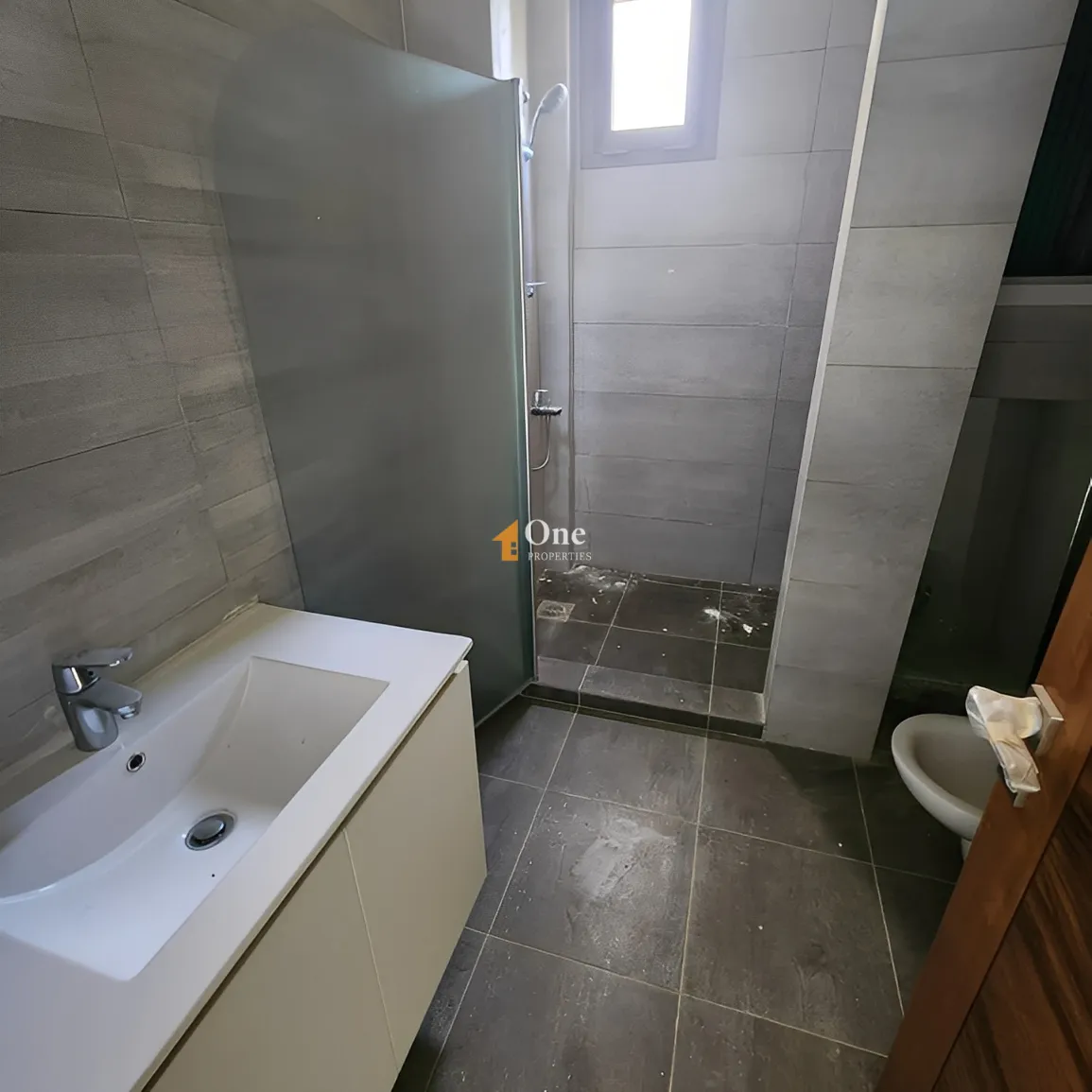 Triplex for Sale in Adma w Dafnah, Lebanon