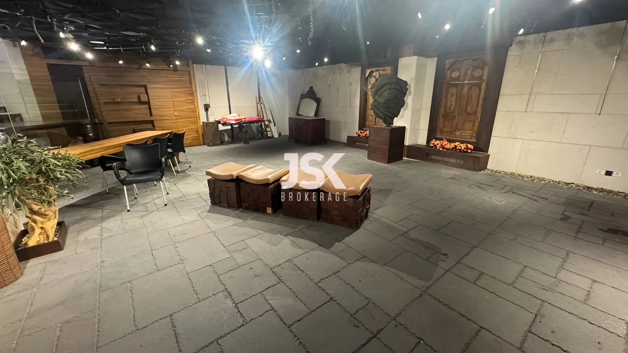 Shop for Sale in Kaslik