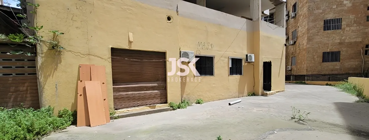 Warehouse for sale in Rawda