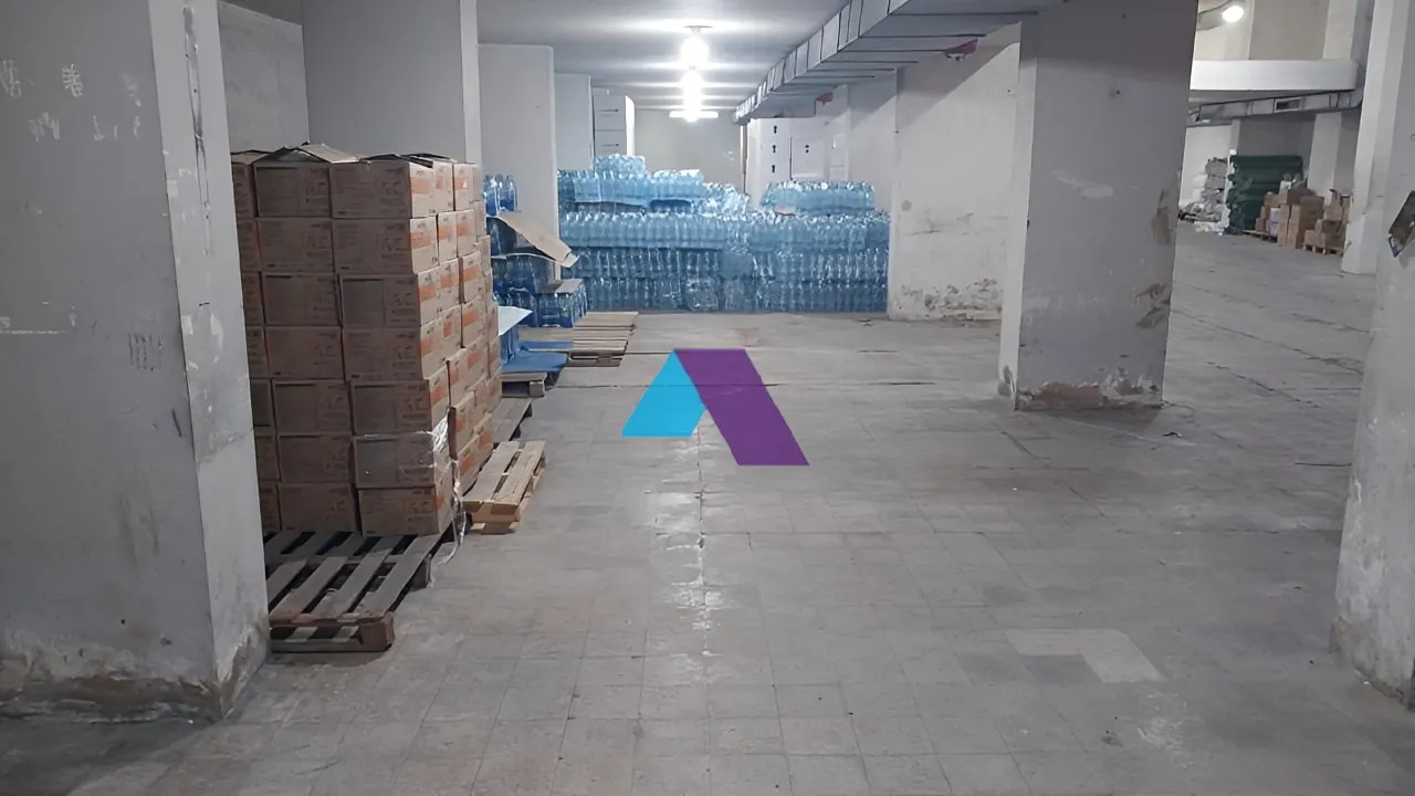 Warehouse for sale in Sioufi
