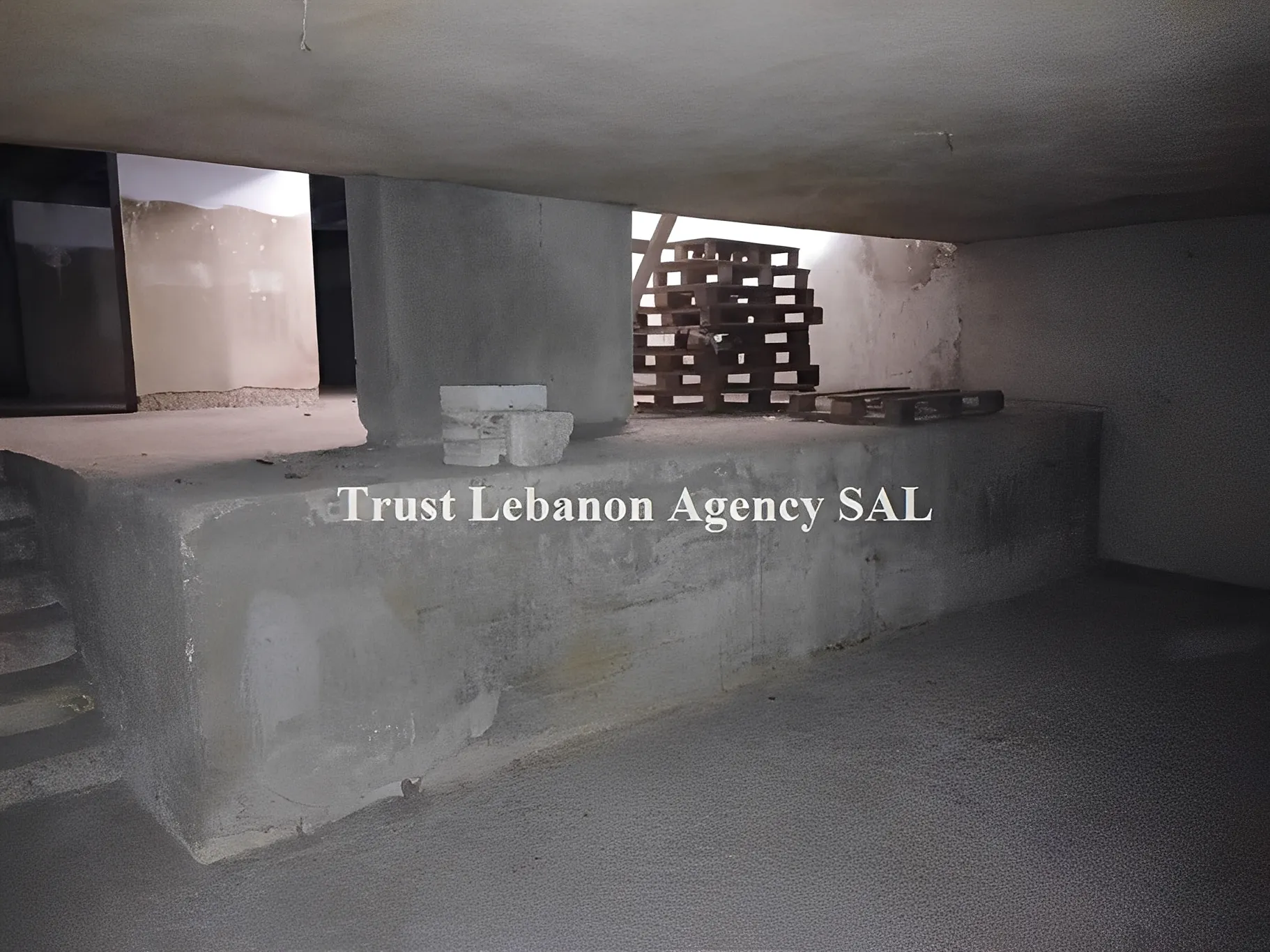 Commercial Property For Sale in Metn, Dekweneh