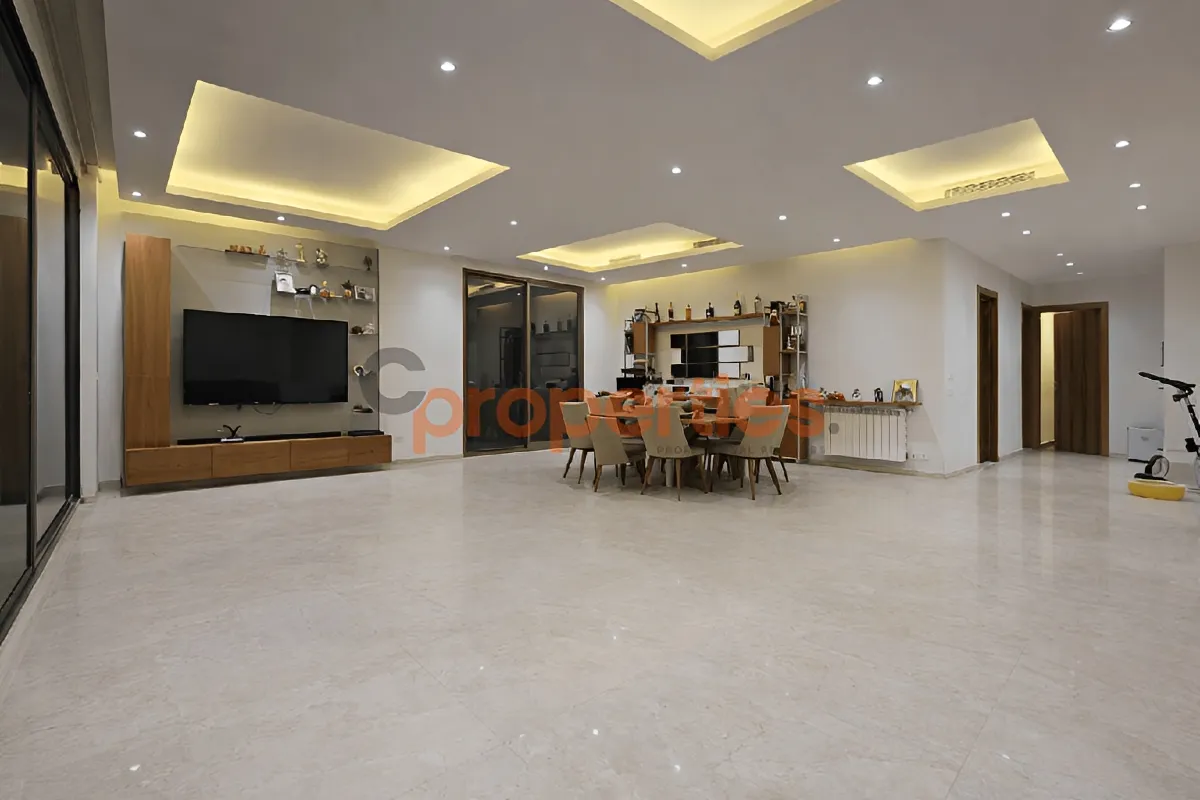Apartment for Sale in Montiverdi - 3 bed, 4 bath