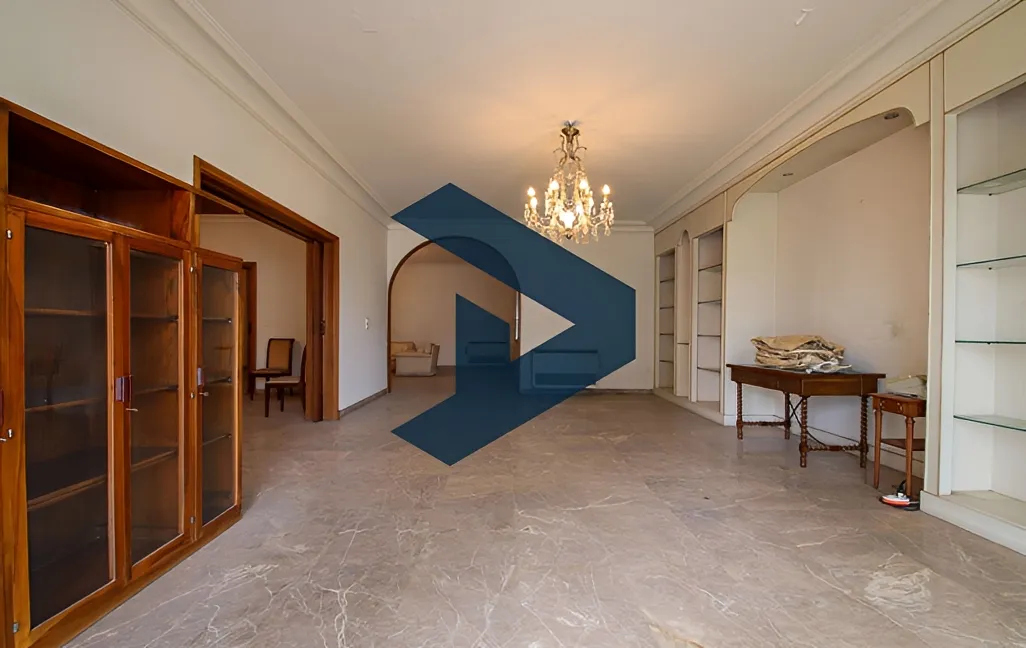 Apartment for sale in Kraytem, Beirut, Lebanon