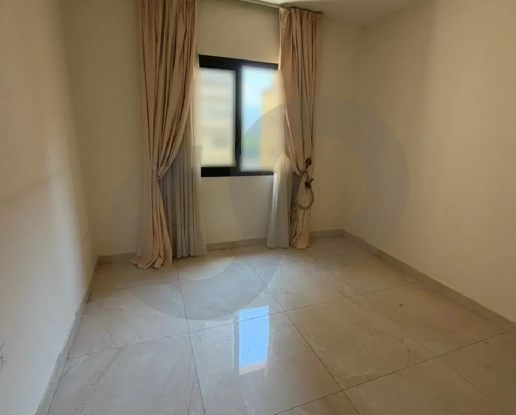 Building for Sale in Kaskas