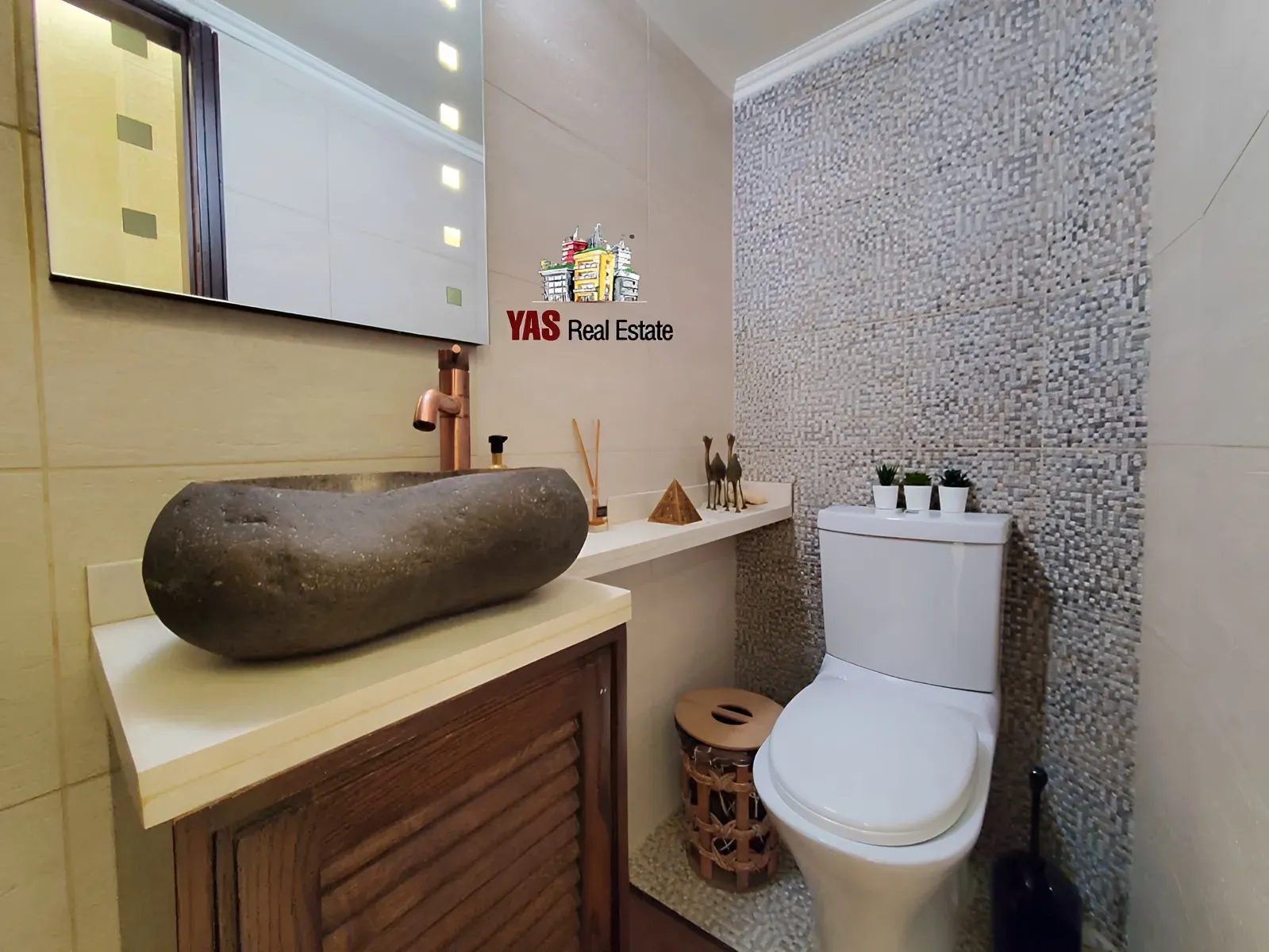 Apartment for Sale in Adonis