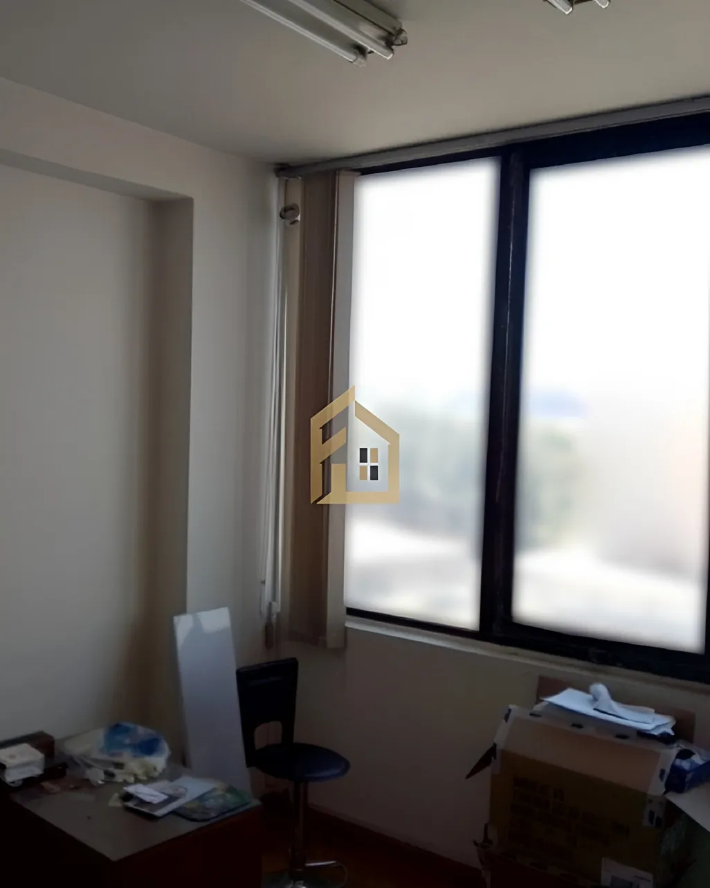 Office for rent in Daoura, Lebanon