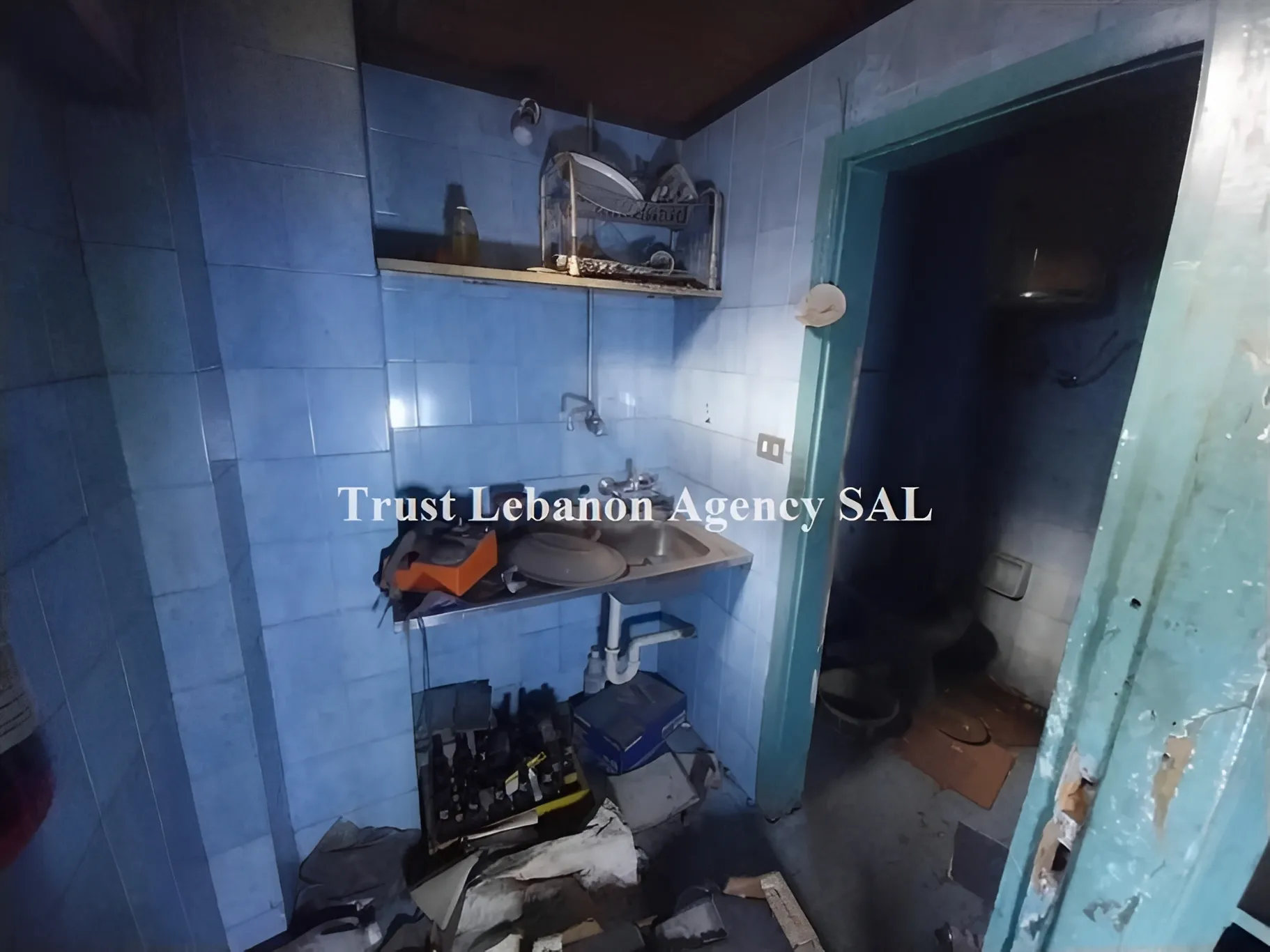 Shop for sale in Metn, Sid El Bauchrieh