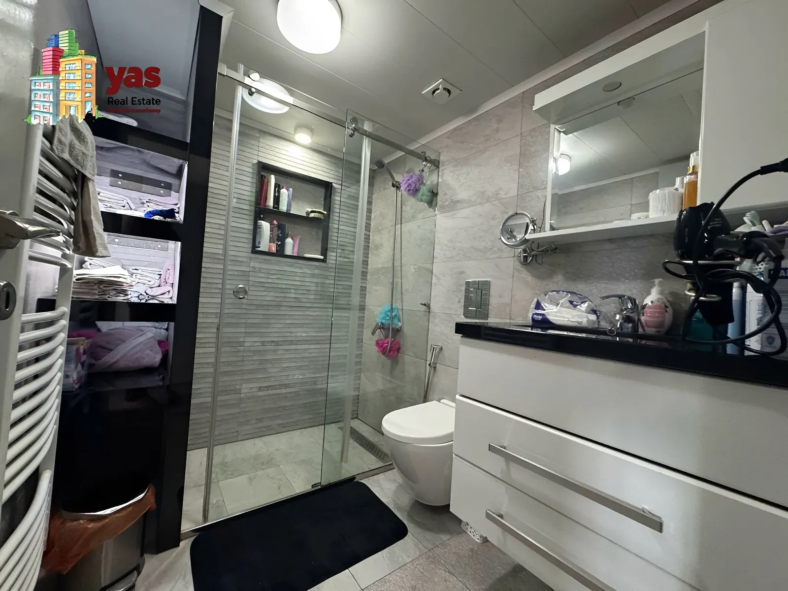 Apartment for Sale in Ballouneh