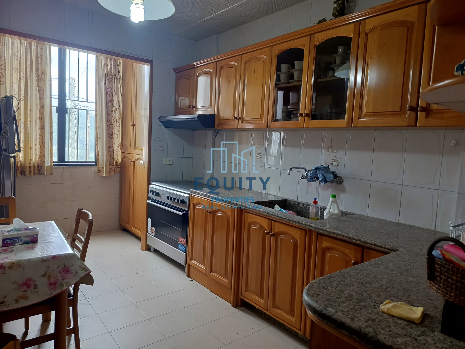 Apartment for Sale in Blat - 3 bed, 2 bath