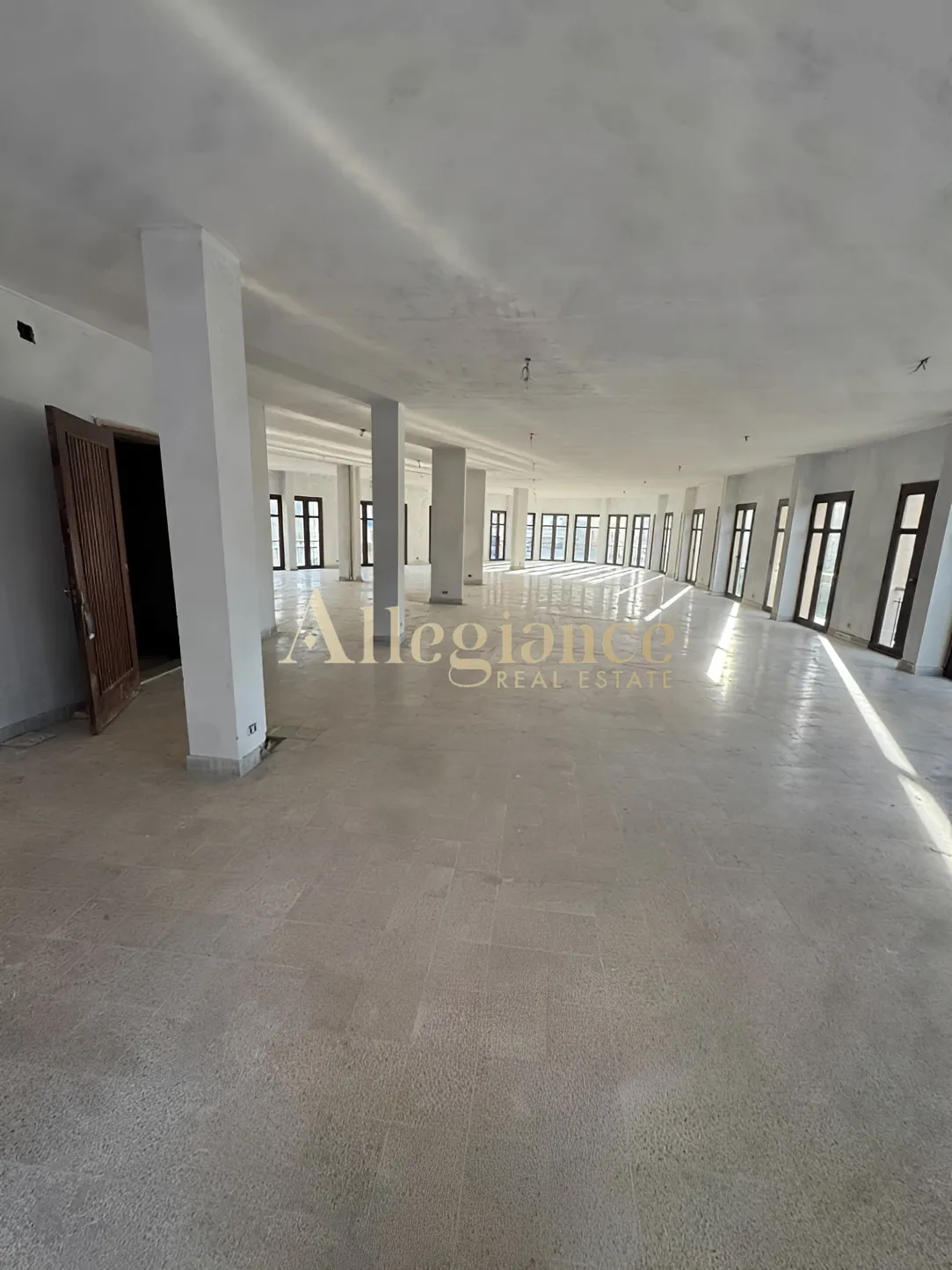 Office for rent in Jounieh