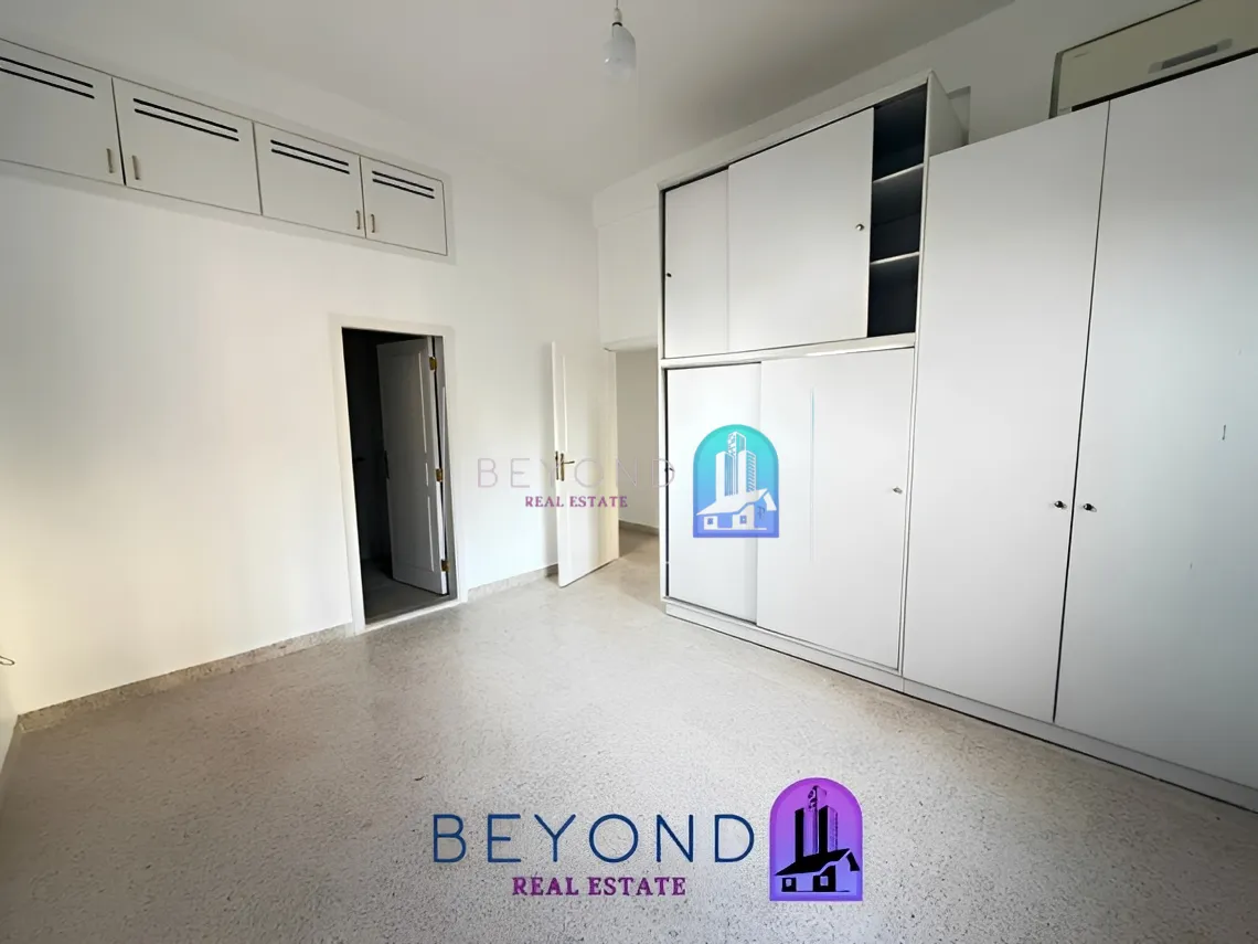 Apartment for rent in Hamra, Beirut, Lebanon - 2 bed, 2 bath