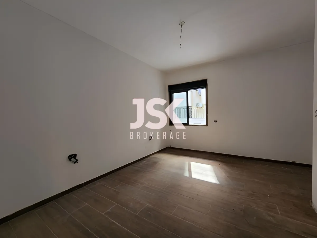Apartment for Sale in Mar Takla, Lebanon - 3 bed, 4 bath