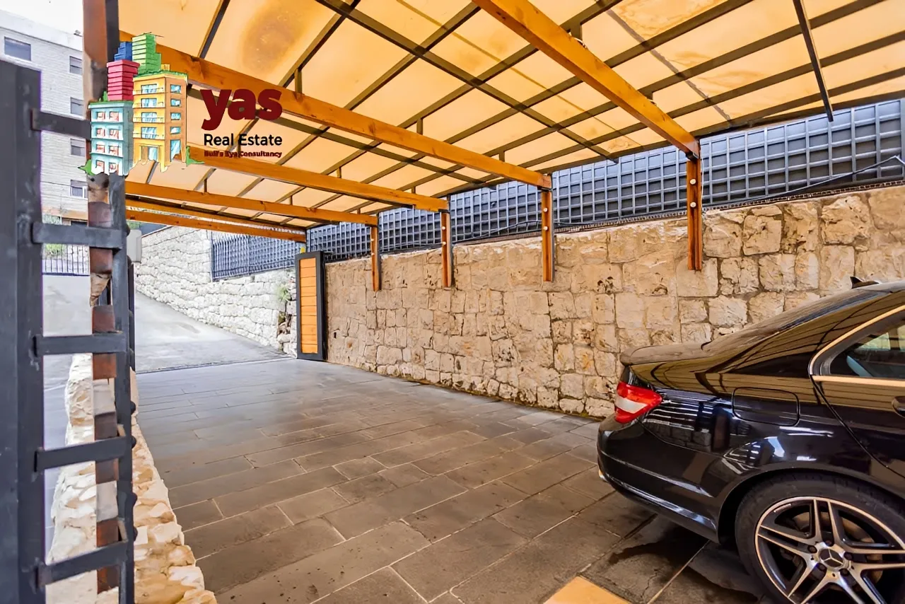Apartment for Sale in Ajaltoun