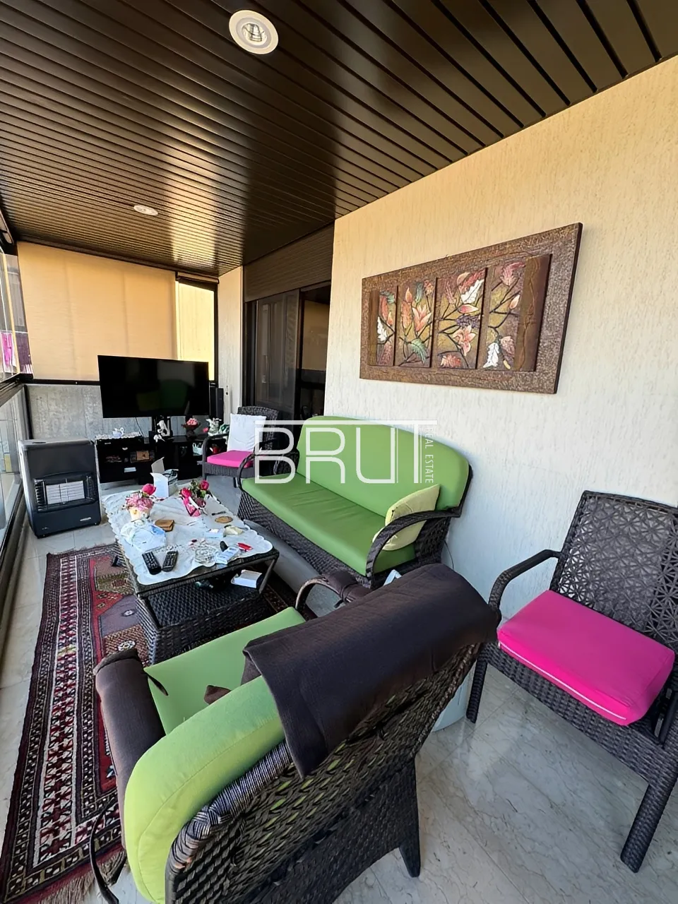 Apartment for Sale in Haret Sakher