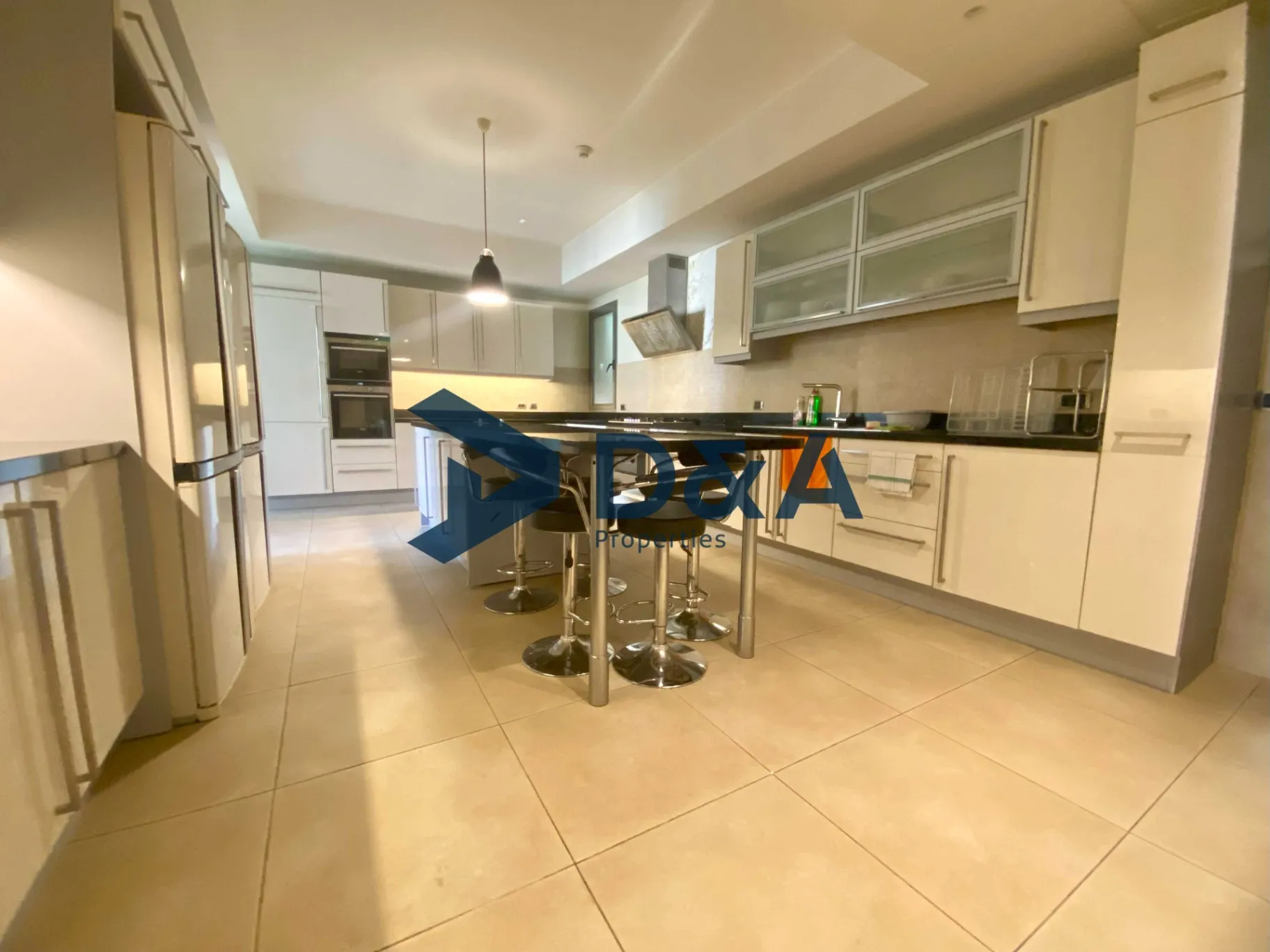 Apartment for rent in Clemenceau, Bayrut, Lebanon