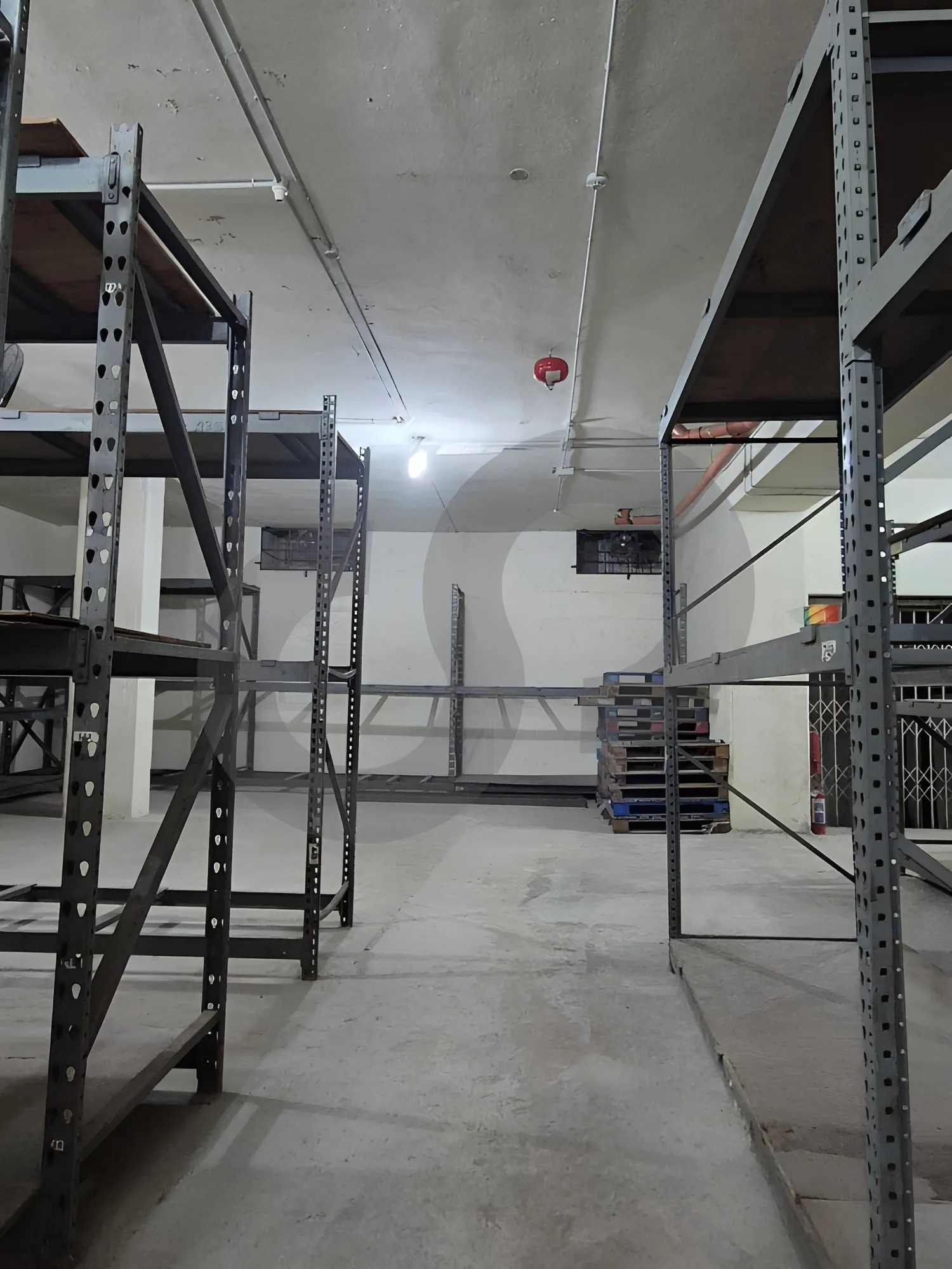 Warehouse for Rent in Jnah