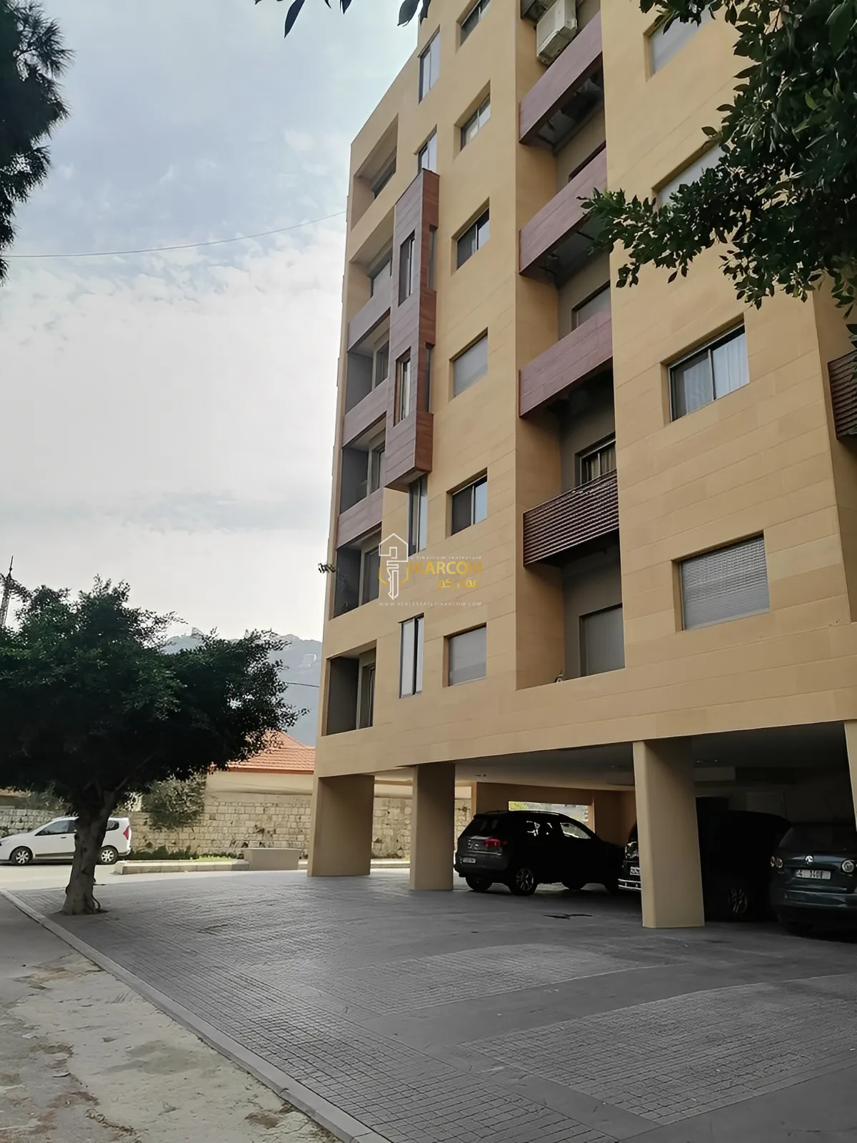 Apartment for Rent in Kaslik - 3 bed, 4 bath