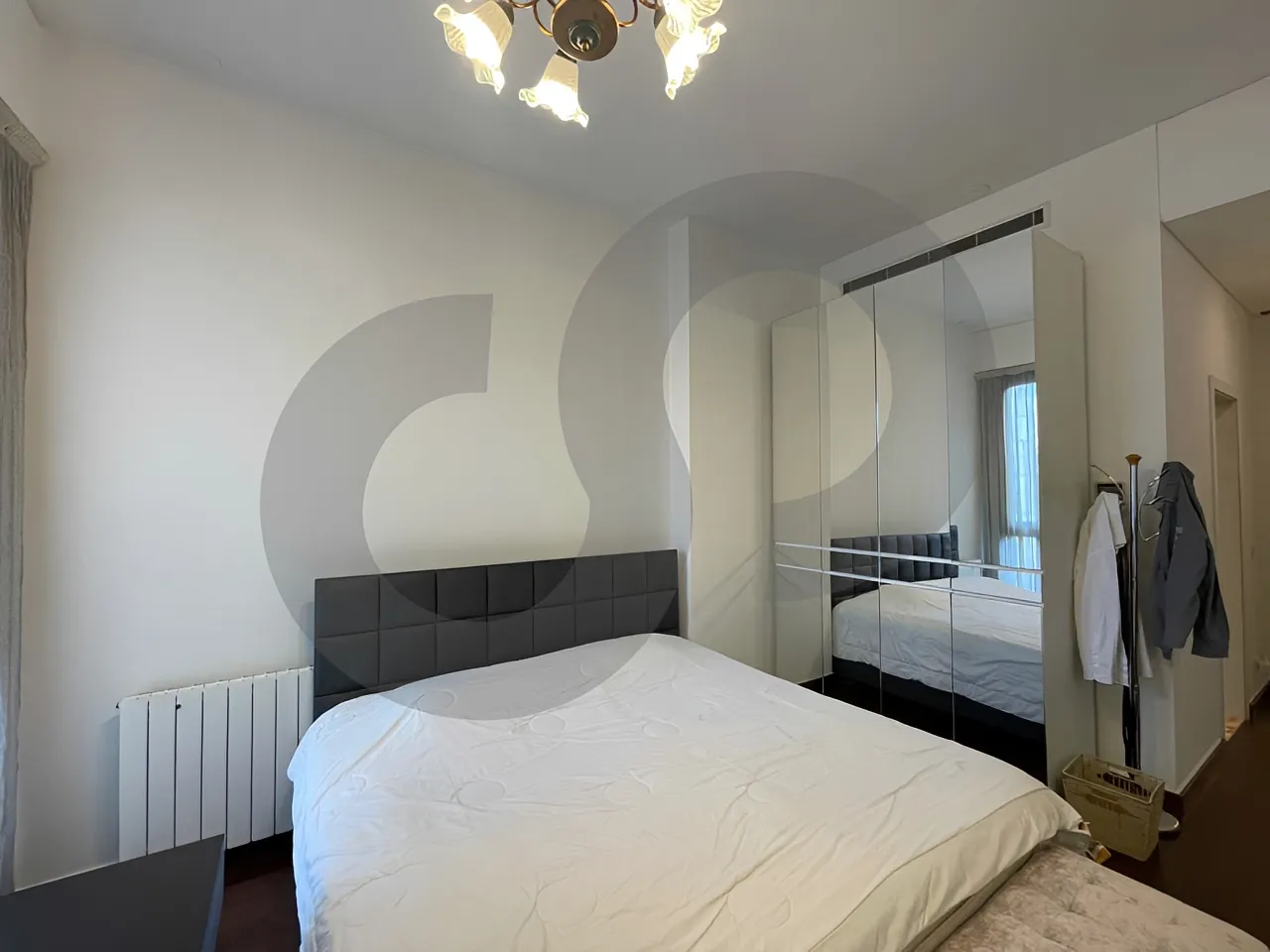 Apartment for Sale in Saifi Village