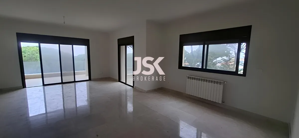 Apartment for Sale in Broummana, Lebanon - 3 bed, 3 bath