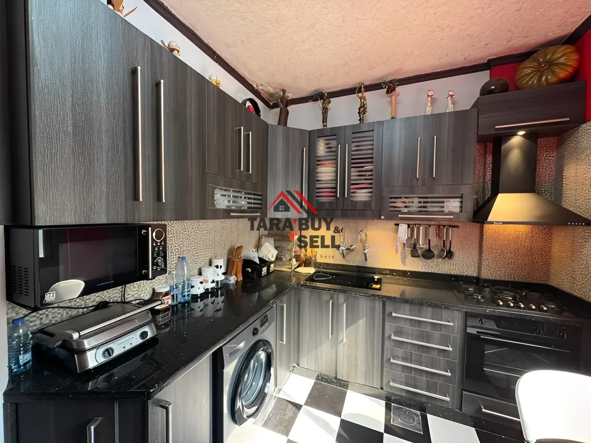 Apartment for Sale in Mazraat Yachoua, Lebanon - 2 bed, 2 bath