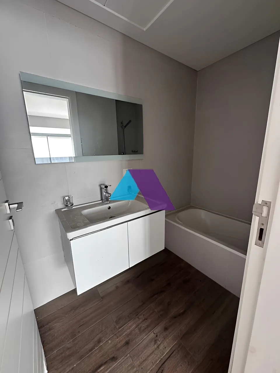 Apartment for Sale in Clemenceau