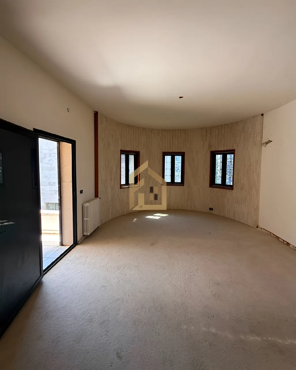Villa for sale in Jeita, Lebanon - 4 bed, 6 bath