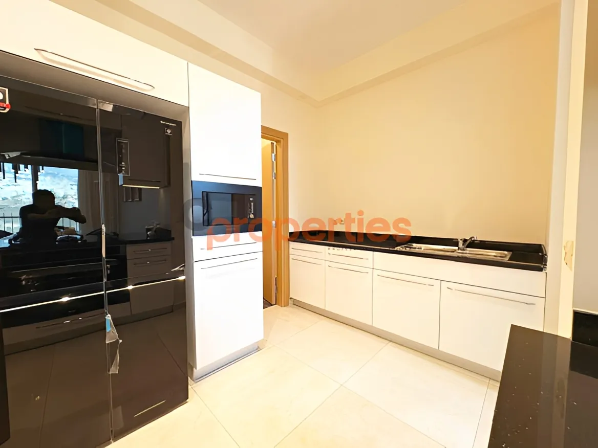 Apartment for Sale in Louaizeh
