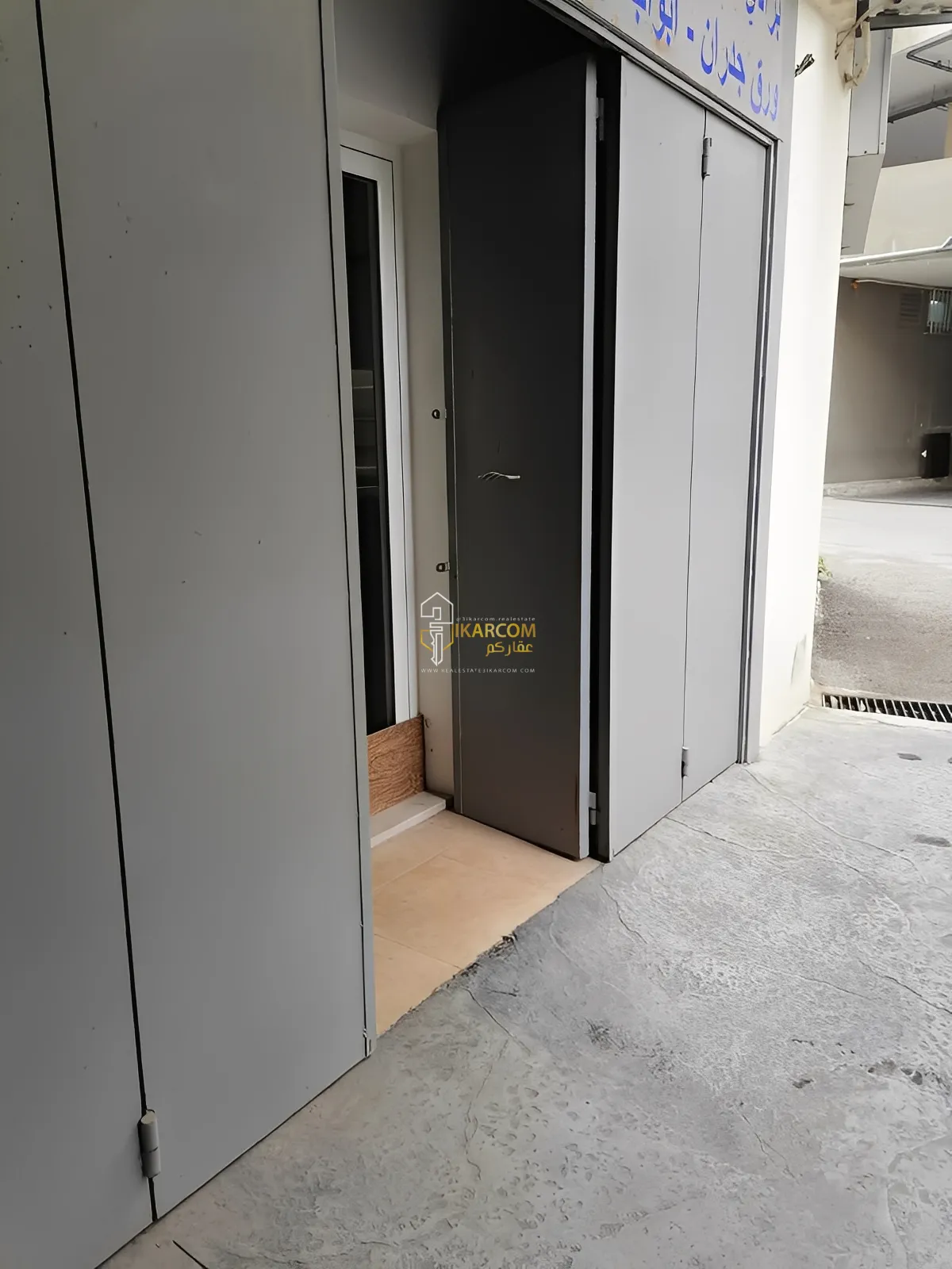 Warehouse for sale in Zouk Mikael