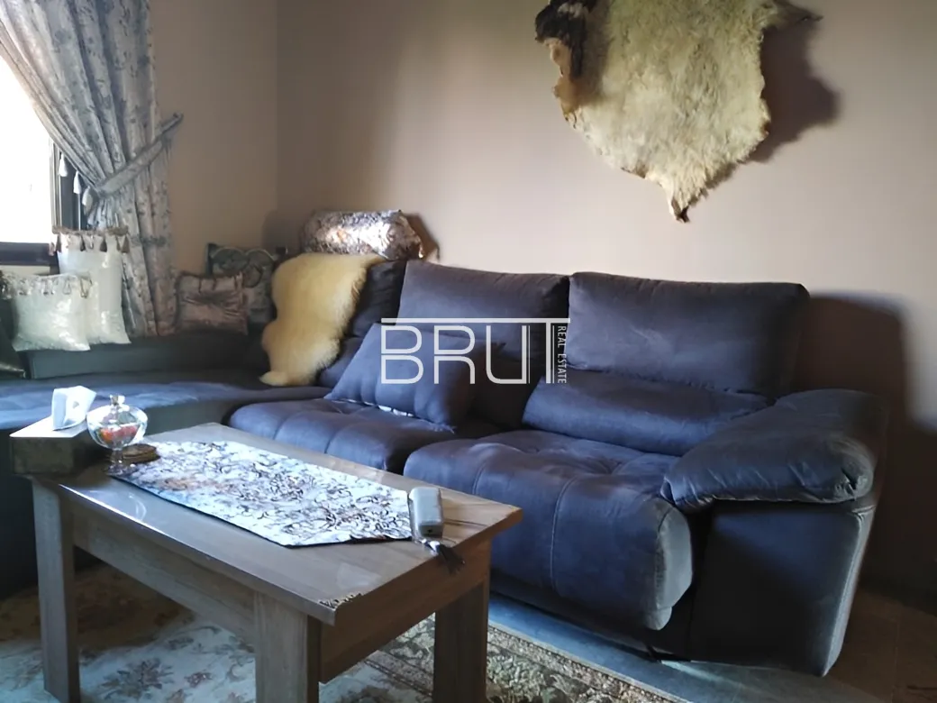 Apartment for Rent in Ballouneh