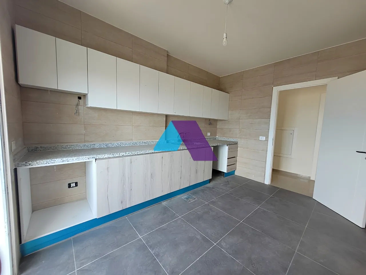 Apartment for Sale in Bqennaya