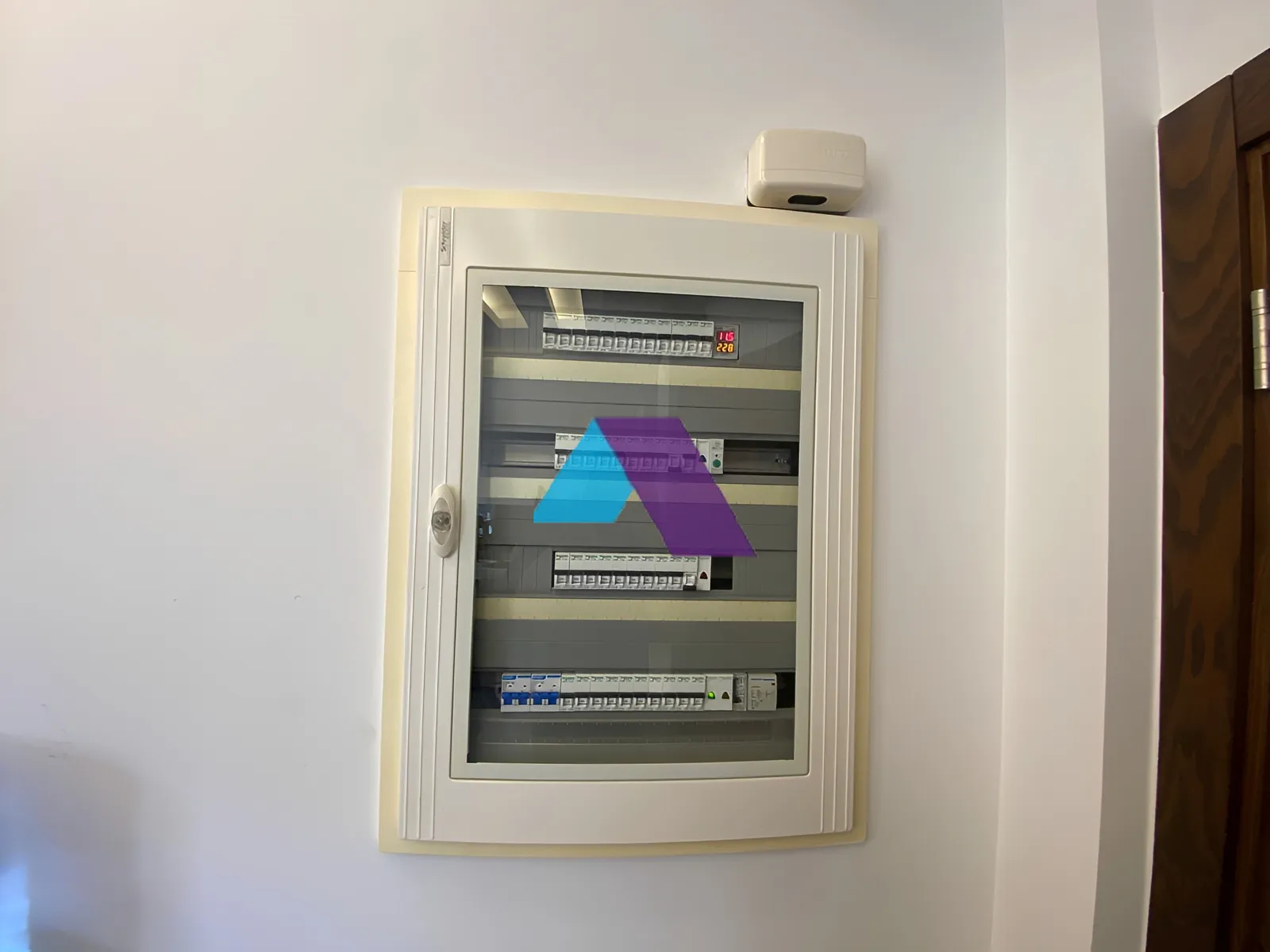 Apartment for Sale in Ballouneh