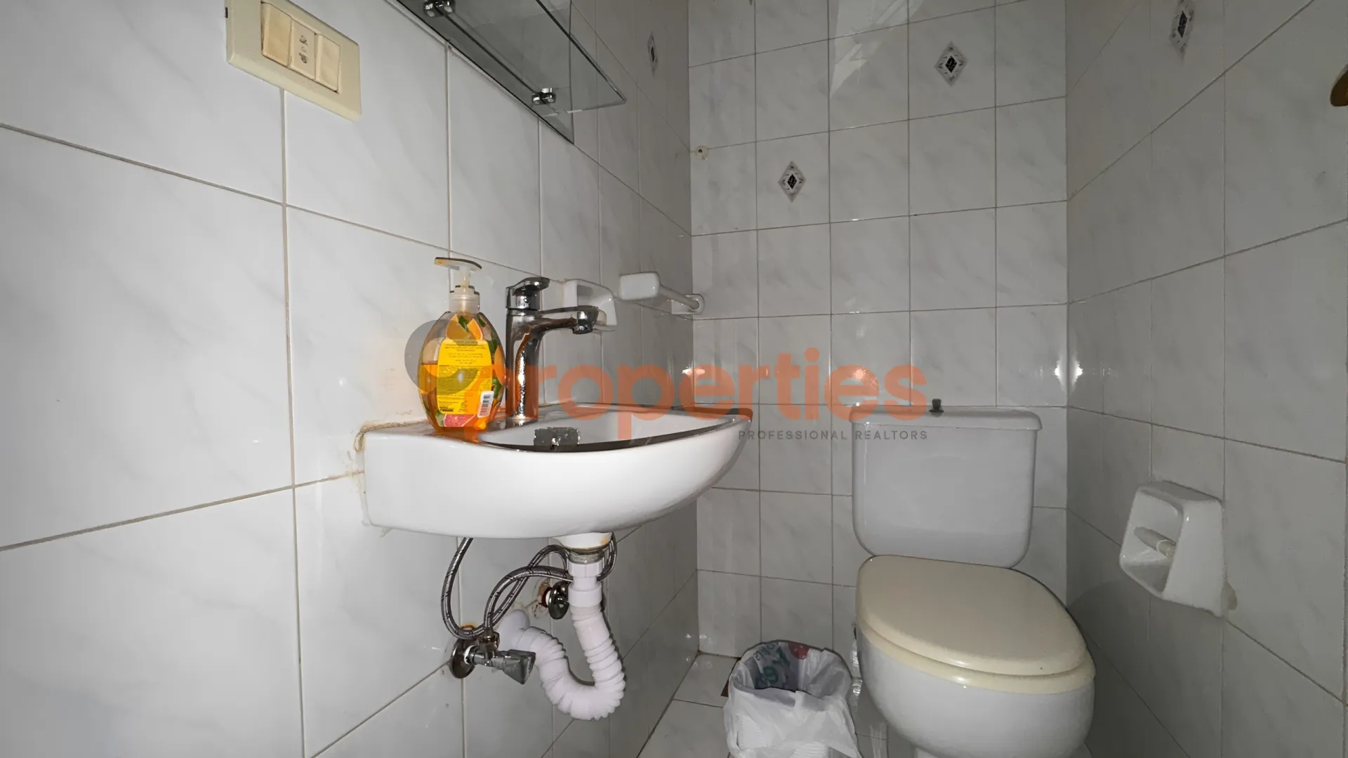 Apartment for Rent in Dik El Mehdi