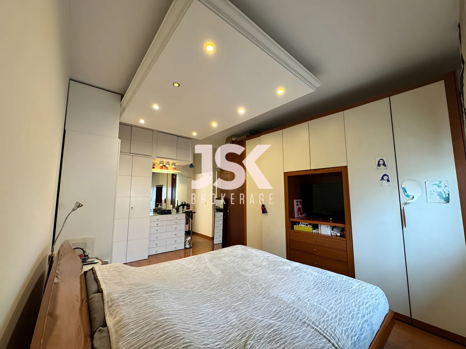 Apartment for Sale in Ras Beirut