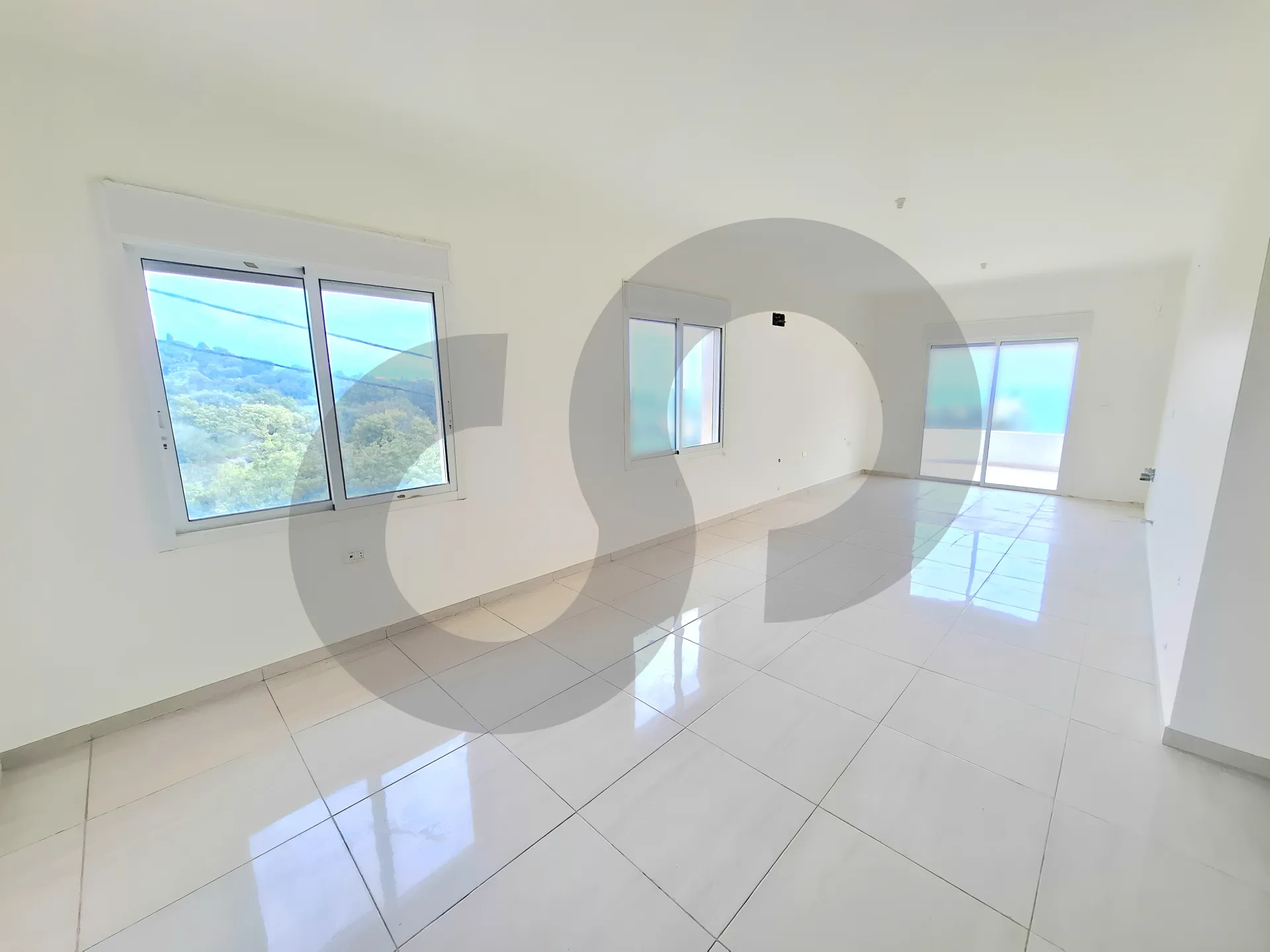 Apartment for Sale in Jdayel - 6 bed, 4 bath