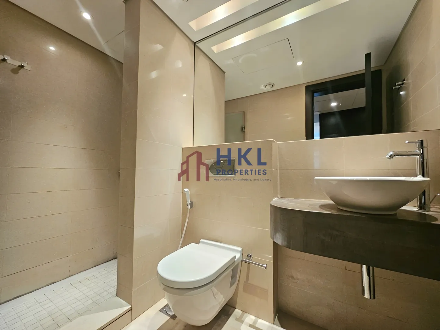 Apartment for rent in DownTown Restaurant Access Road، Lebanon