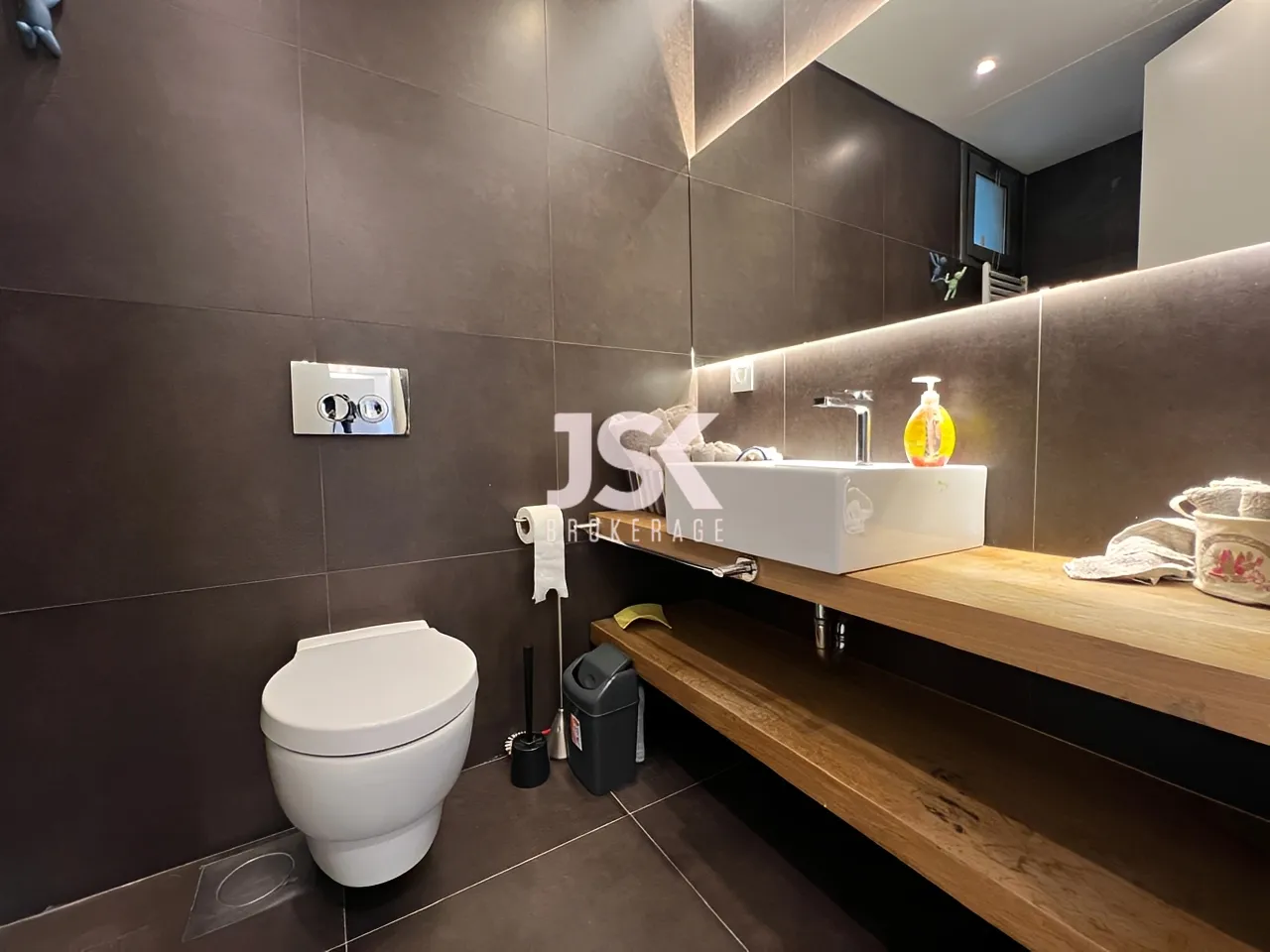 Apartment for Rent in Achrafieh