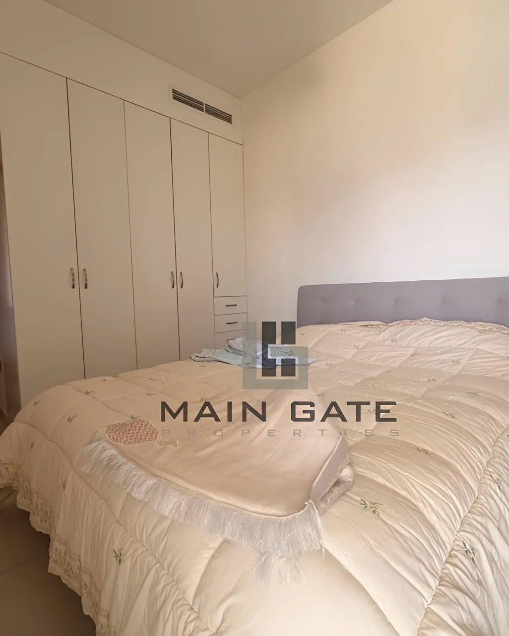 Apartment for rent in Dbayeh, Lebanon