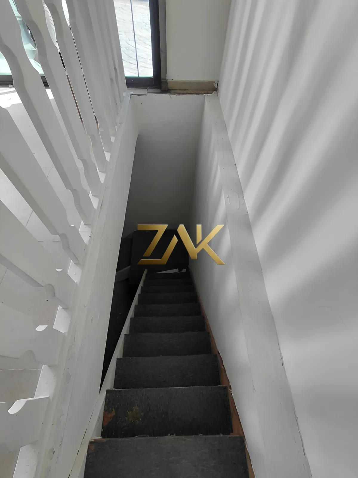 Shop for Rent Zouk Mikael