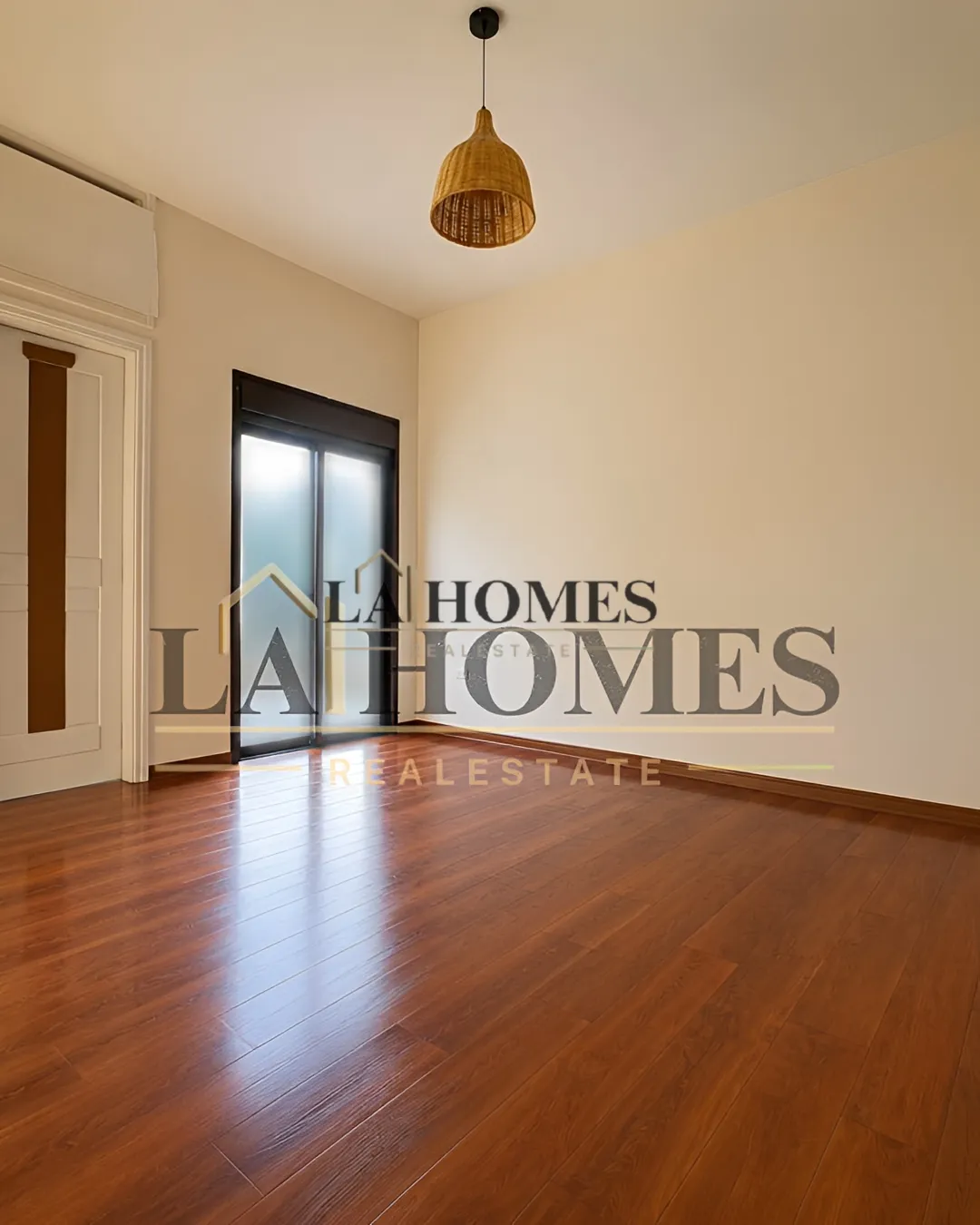 Apartment for sale in Ballouneh