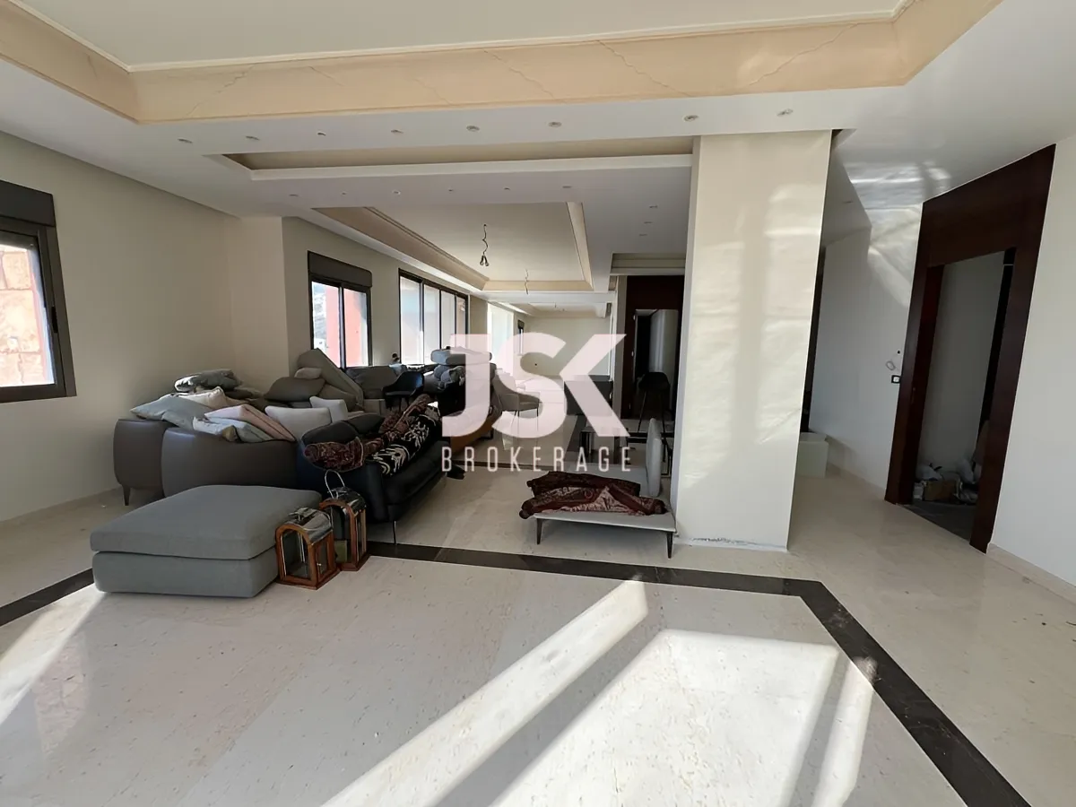 Apartment for Sale in Blat, Lebanon - 4 bed, 6 bath