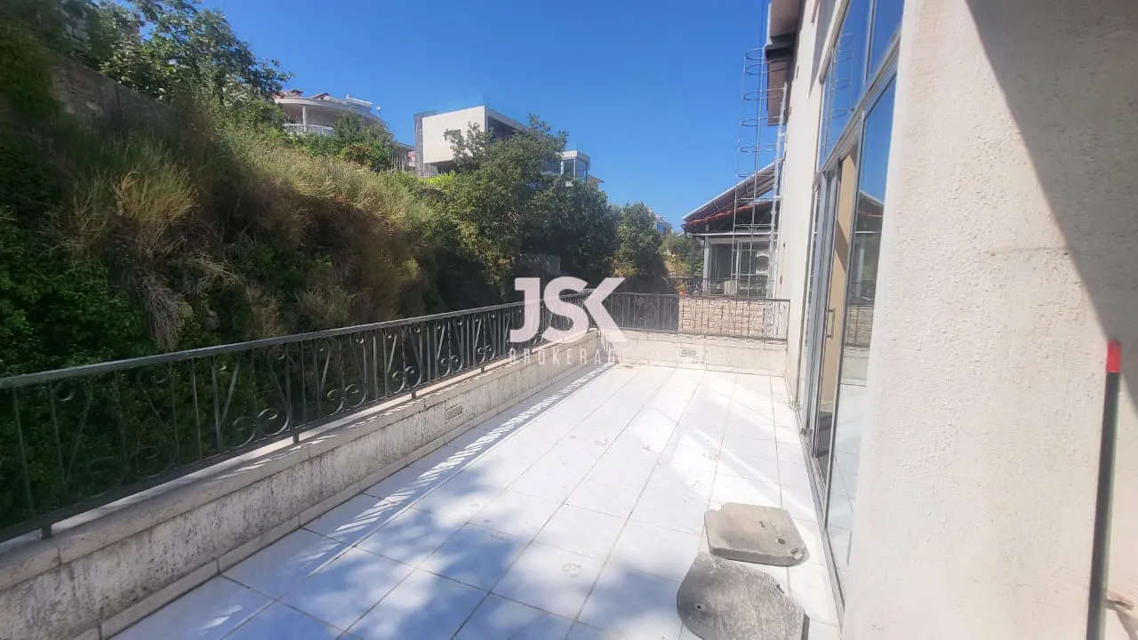 Duplex for Sale in Faitroun
