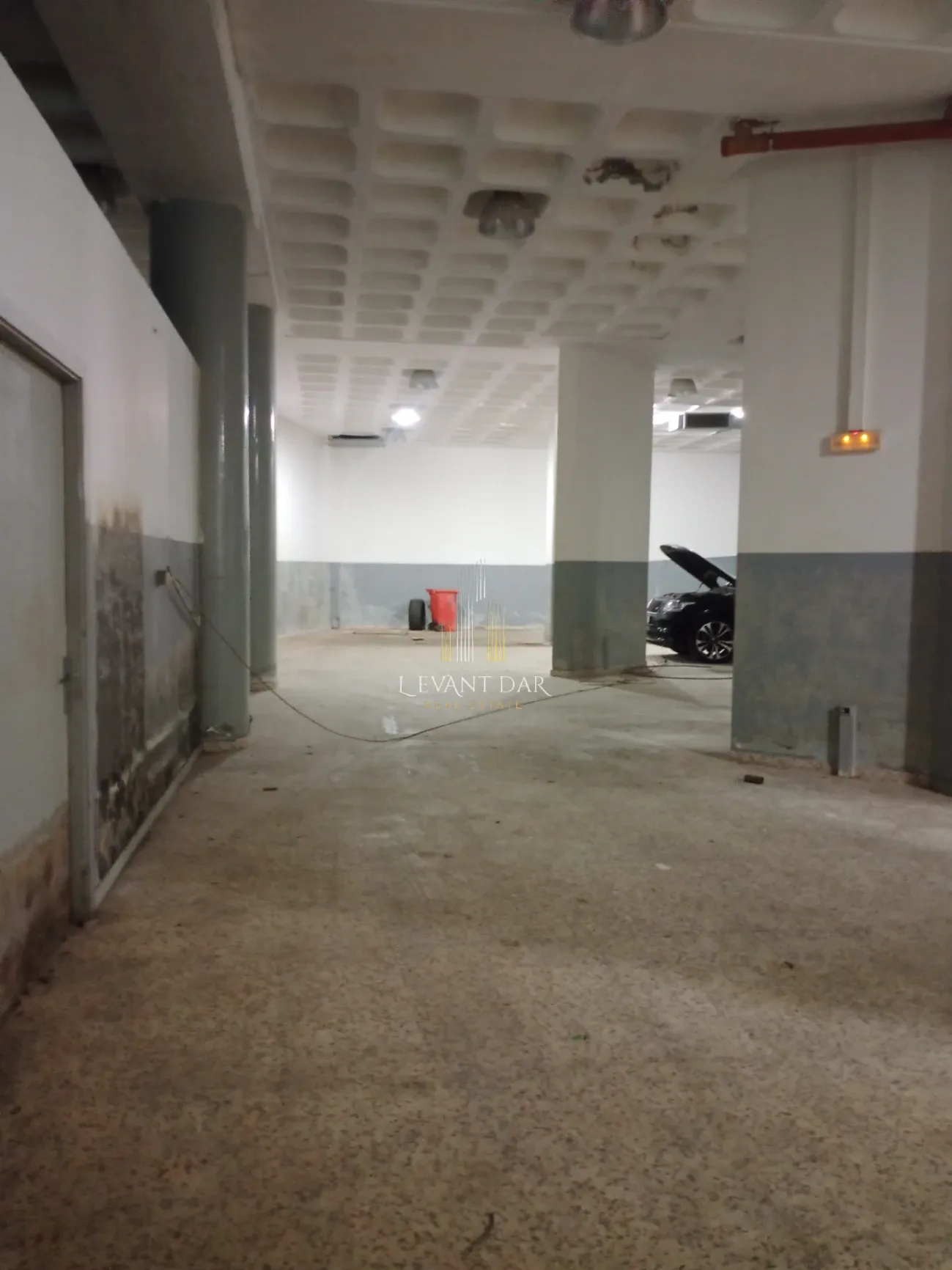 Warehouse for rent in Jnah, Lebanon