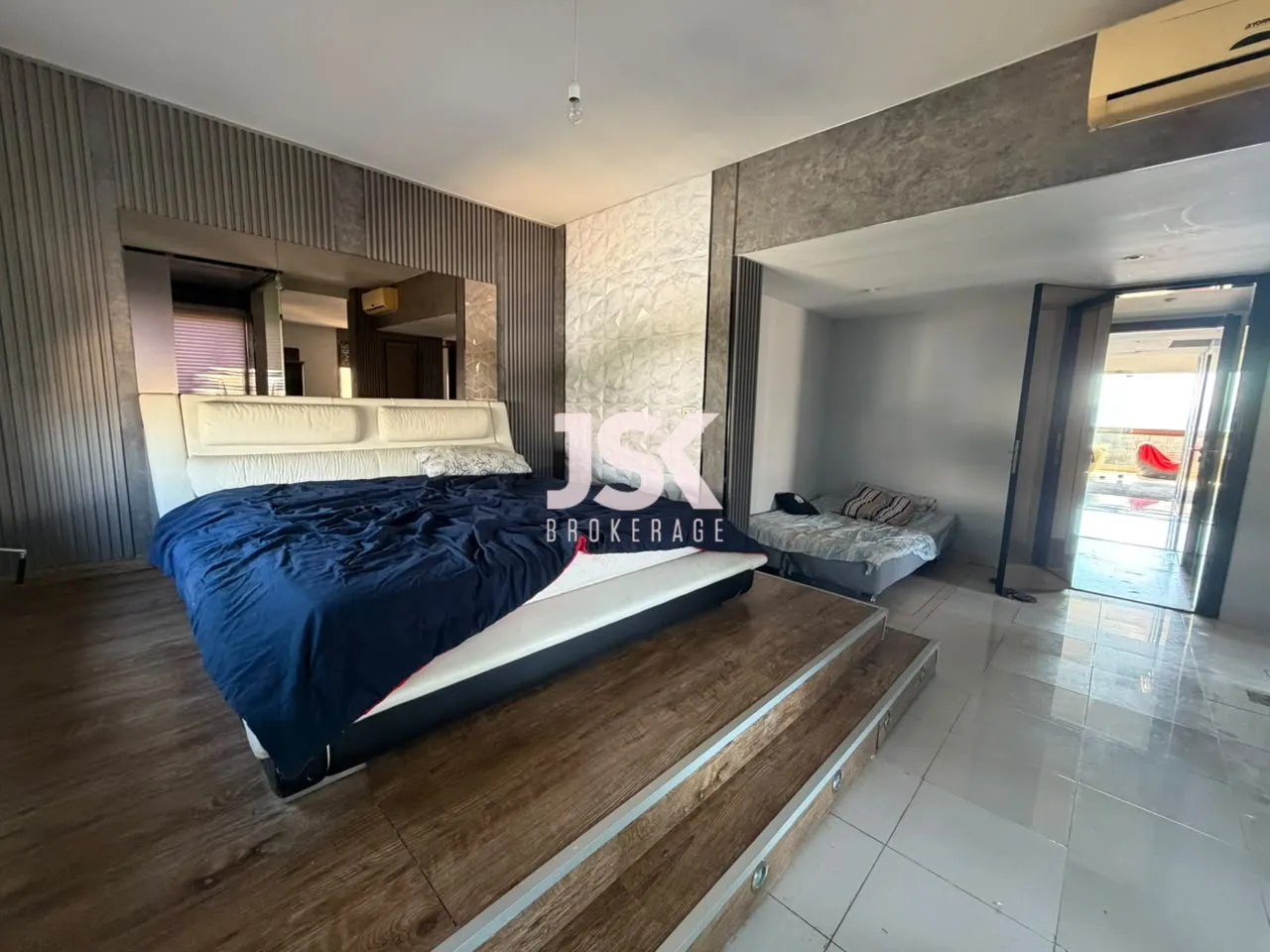 Apartment for Sale in Jdeideh