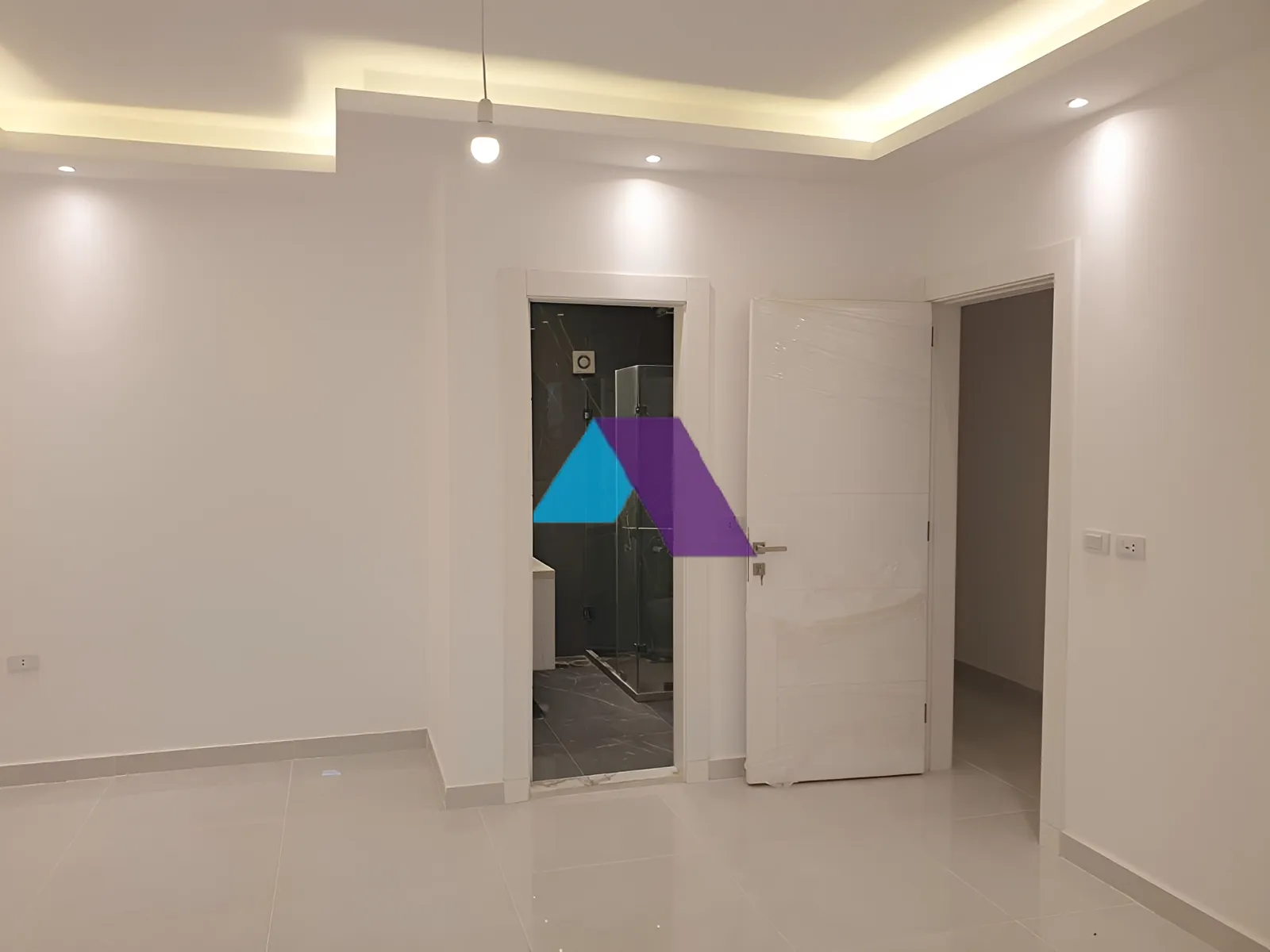 Apartment for Sale in Dawhet el Hoss - 3 bed, 3 bath