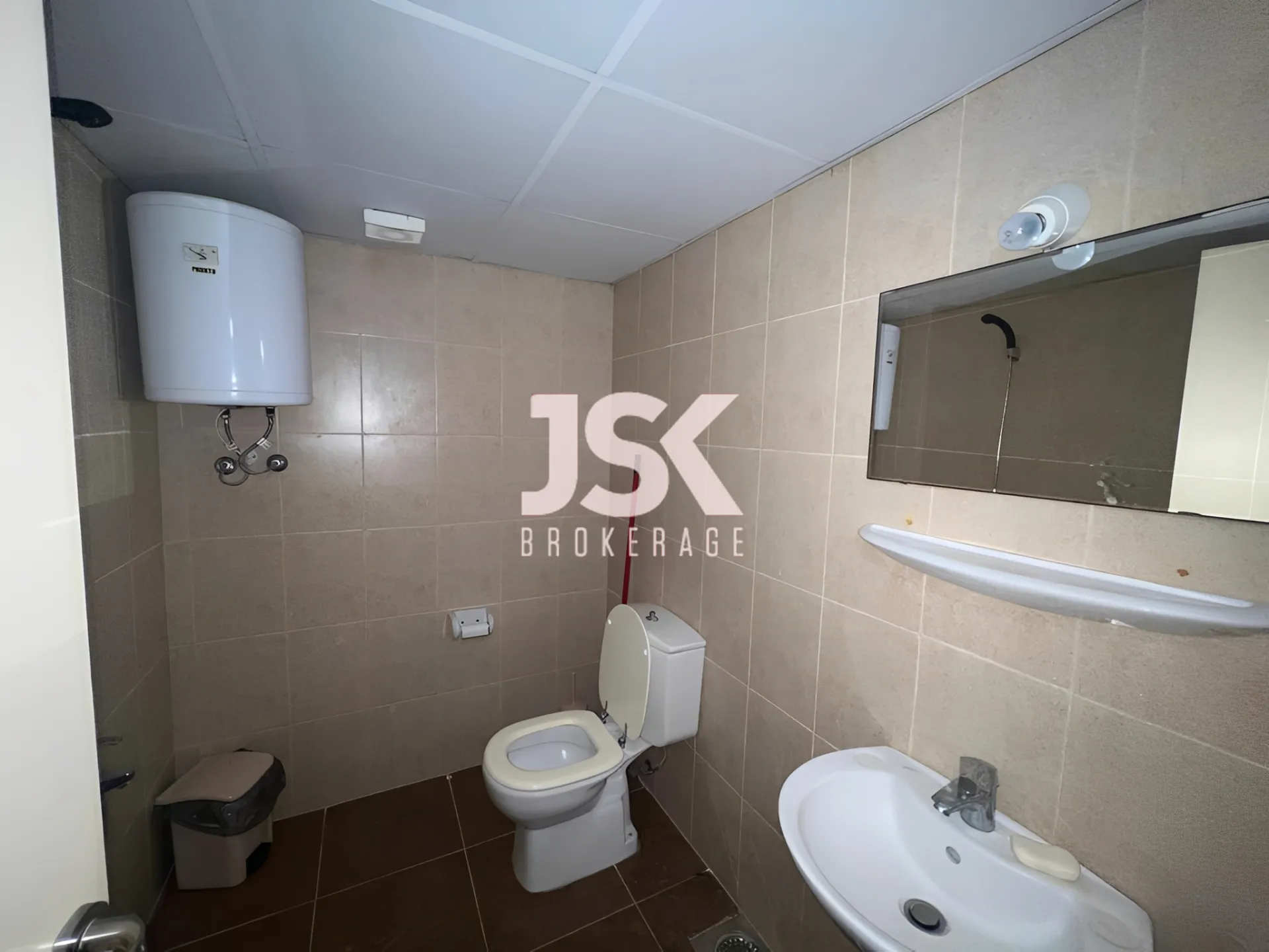 Office for rent in Byblos