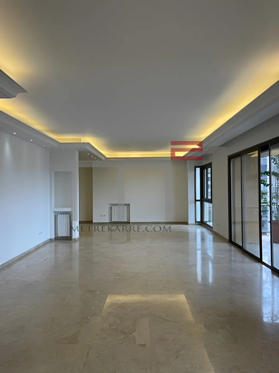 Apartment for rent in Furn El Hayek